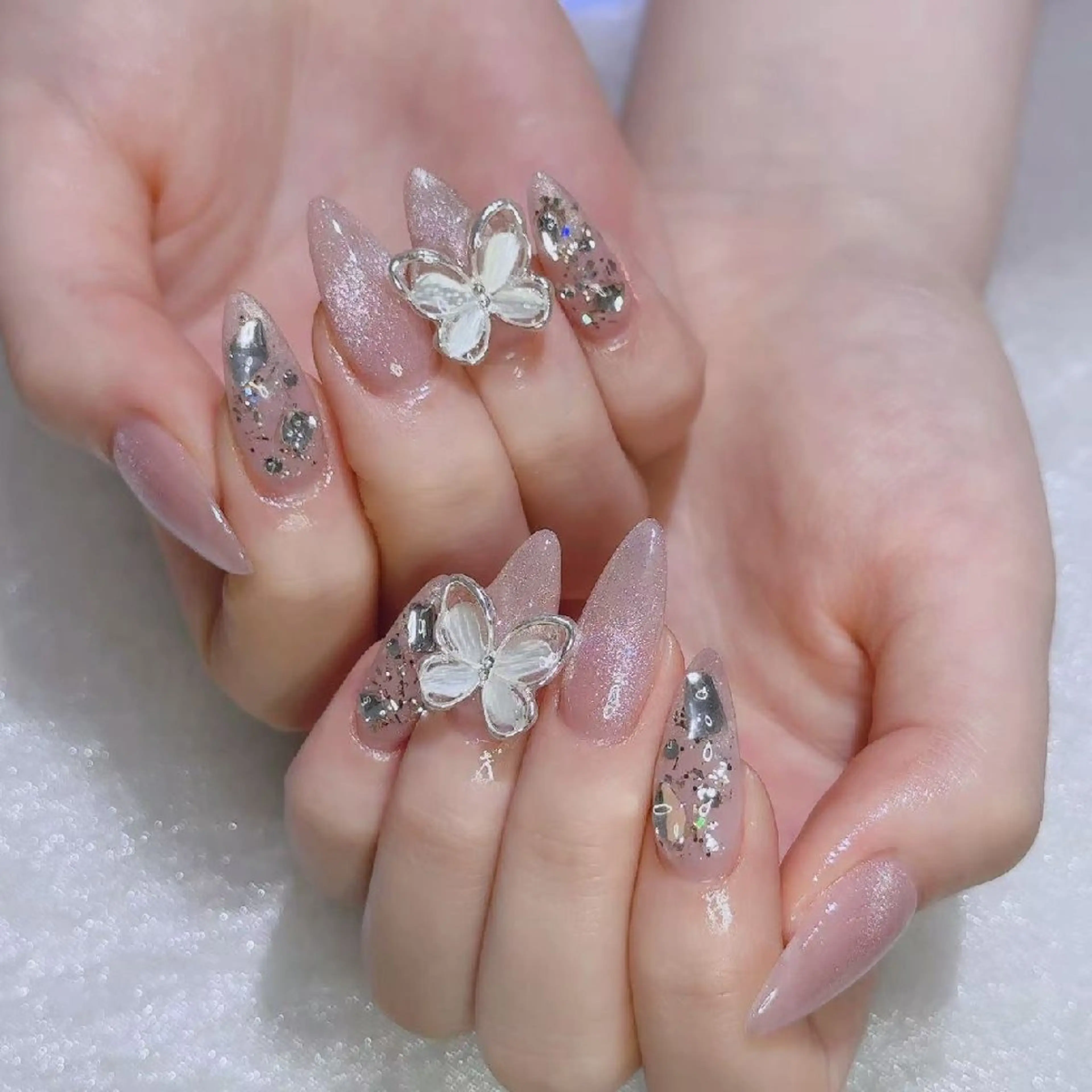 ネイル ハンドネイル Queens みなみのネイルデザイン