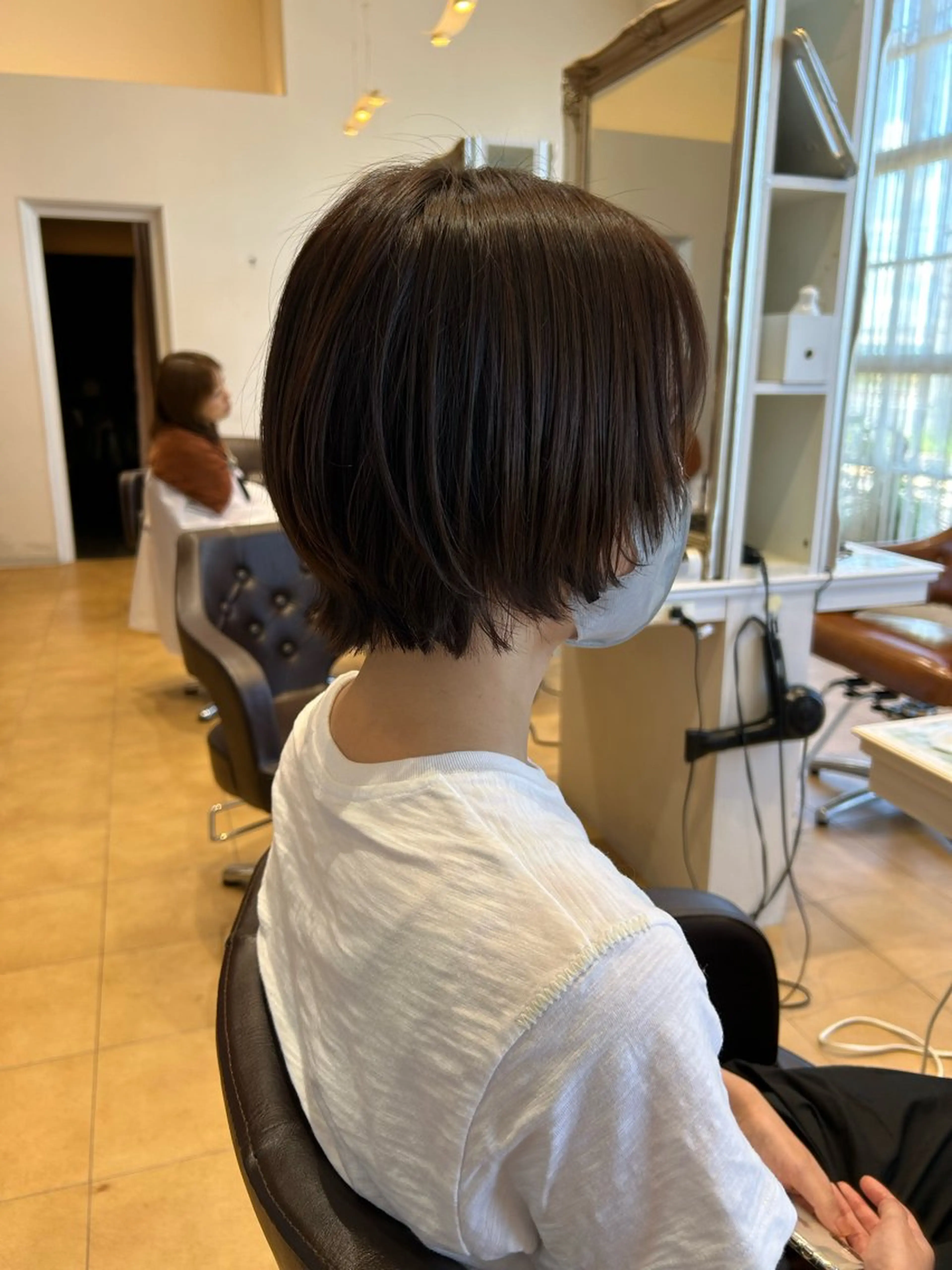 ショート カット ヘアカラー トリートメント 今中 紗英のヘアスタイル