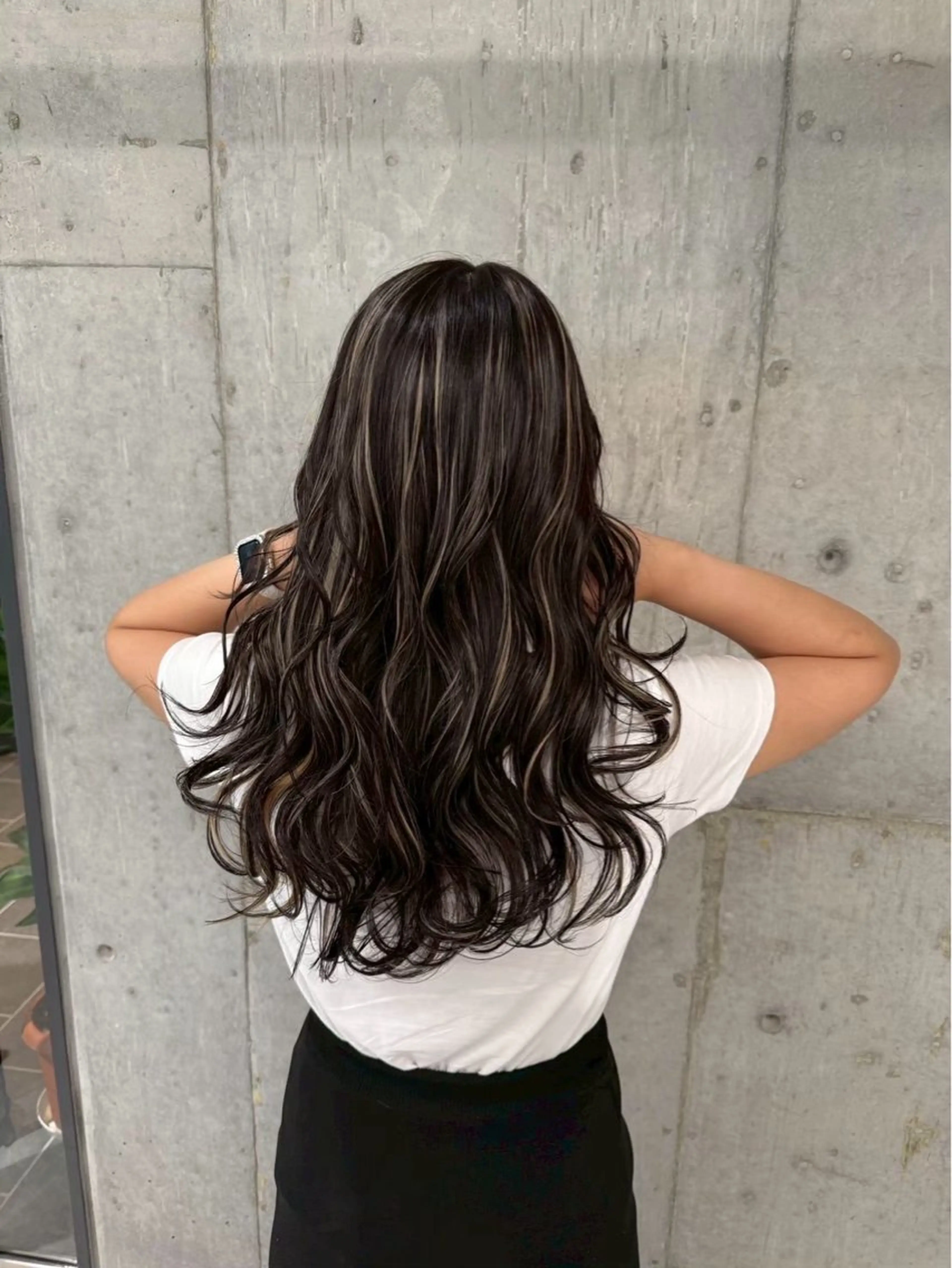 カラー ハイライトカラー ヘアカラー YUDAIブリーチ• カラー/心斎橋•難波のヘアスタイル