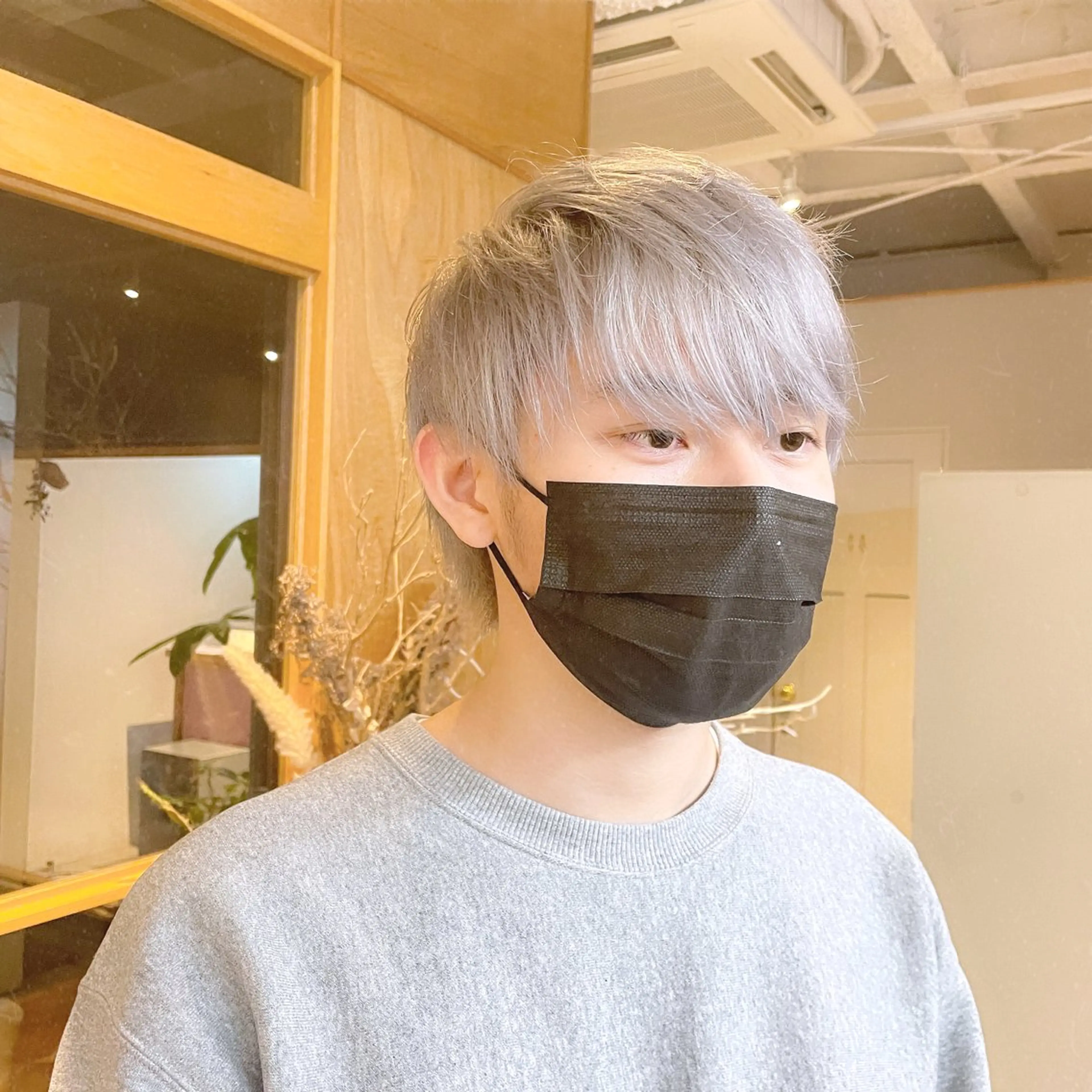 カラー メンズ メンズブリーチ ブリーチ シルバー ヘアカラー トリートメント 【お悩み解決】 松尾一気のヘアスタイル