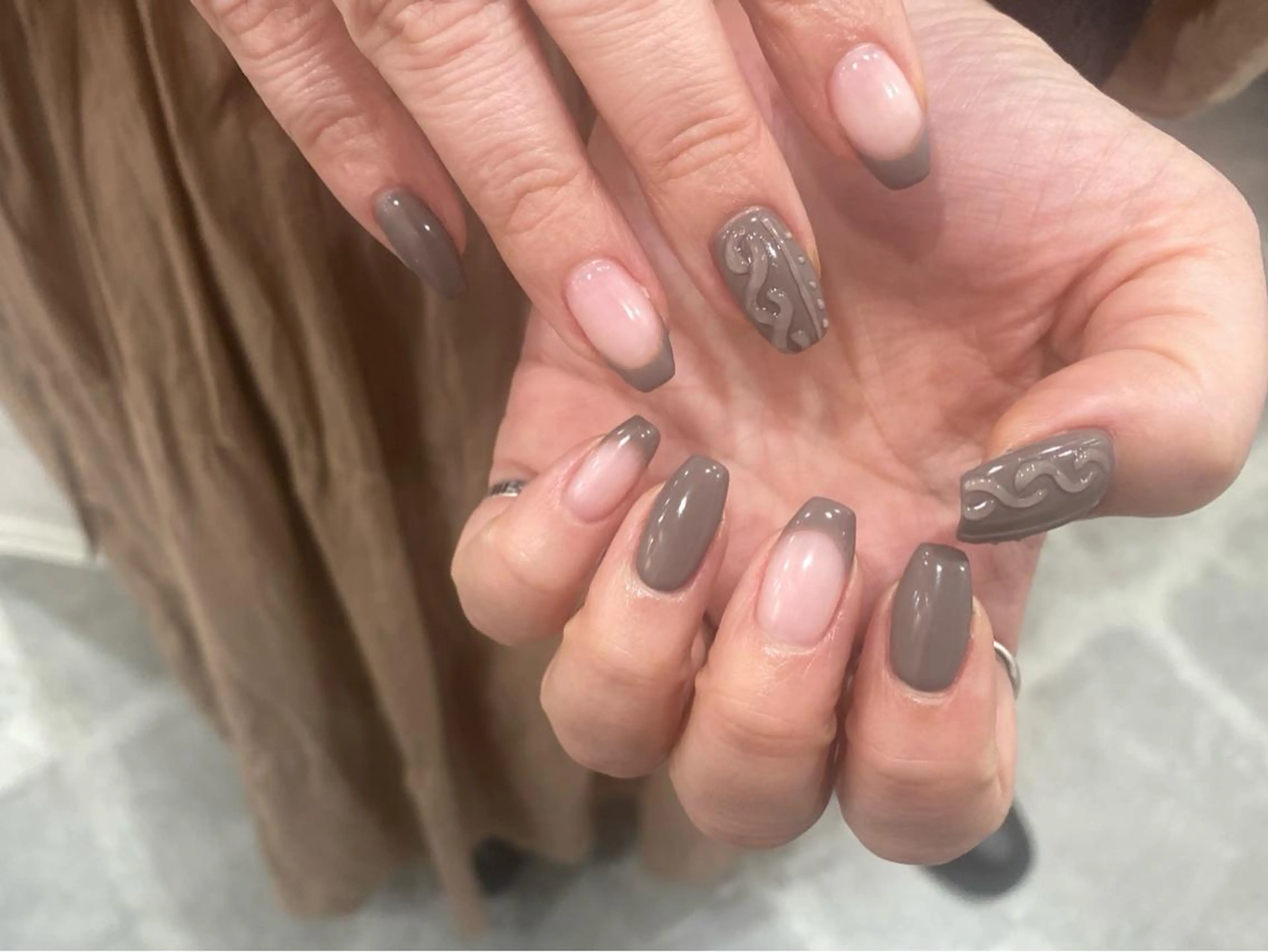 ネイル クリアネイル 持ち込み NINEnami ニュアンスネイルのネイルデザイン