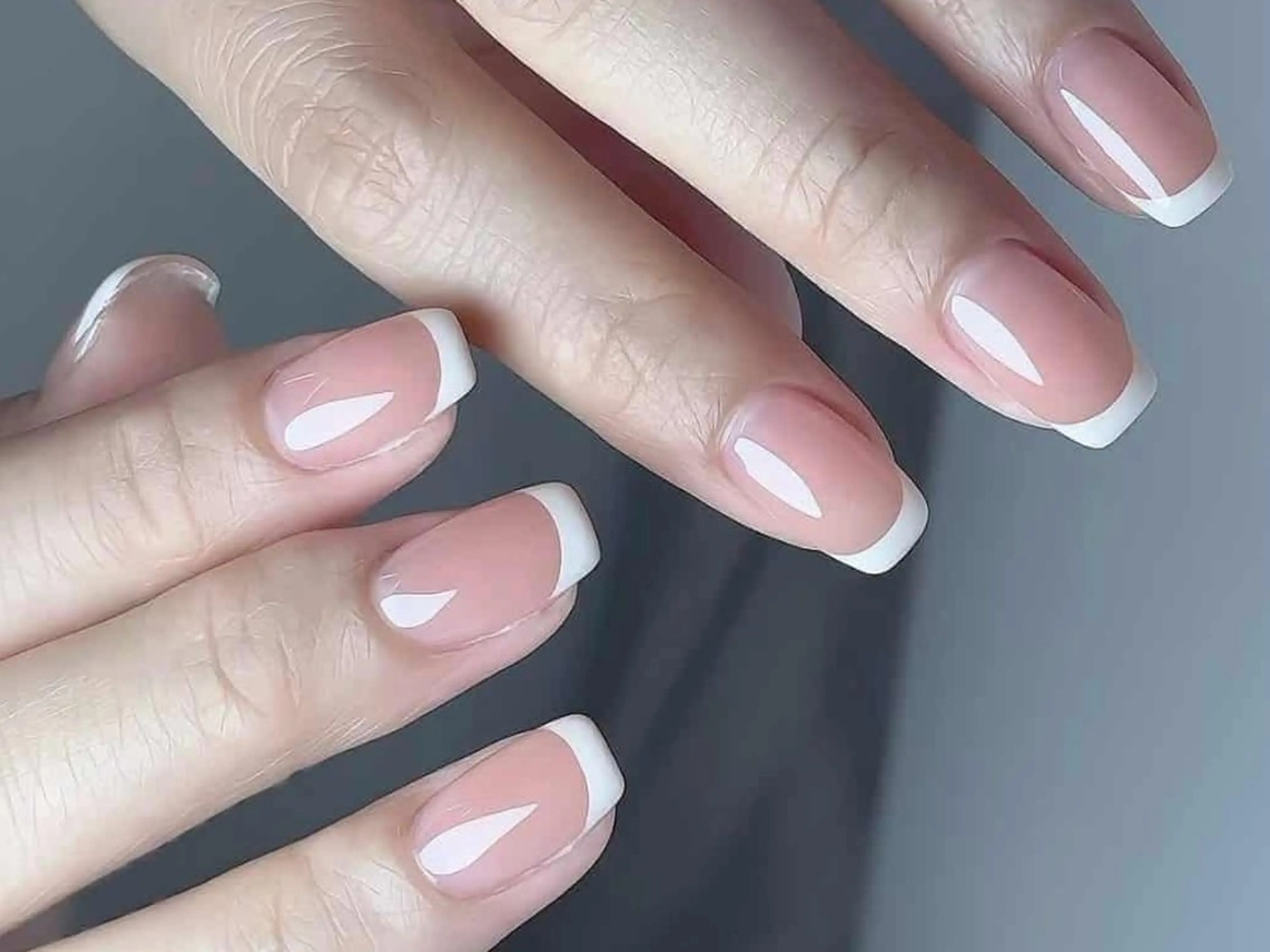フレンチネイル💅【オフあり】の写真