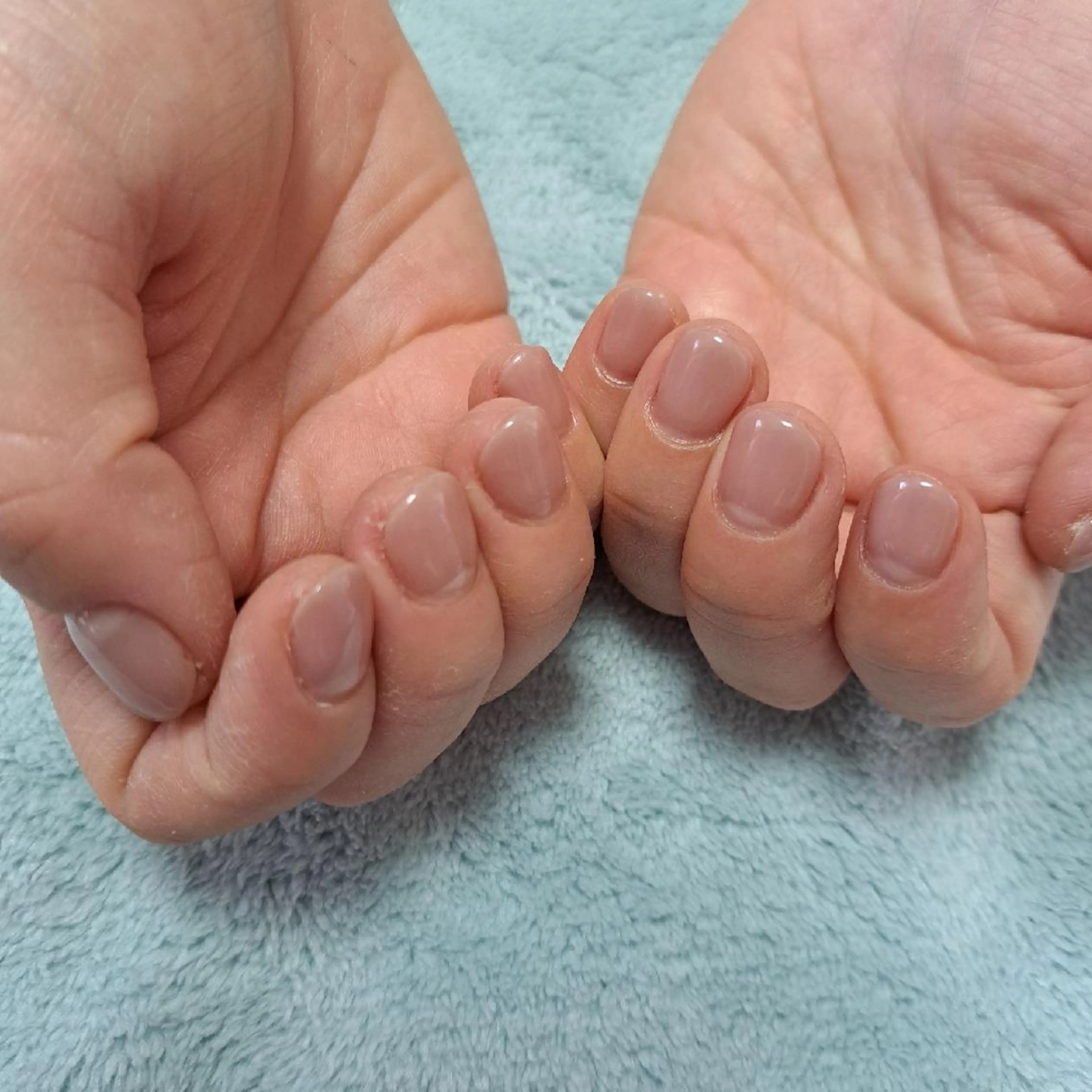 ネイル グラデーション ショートネイル HAYASHI  Nのネイルデザイン