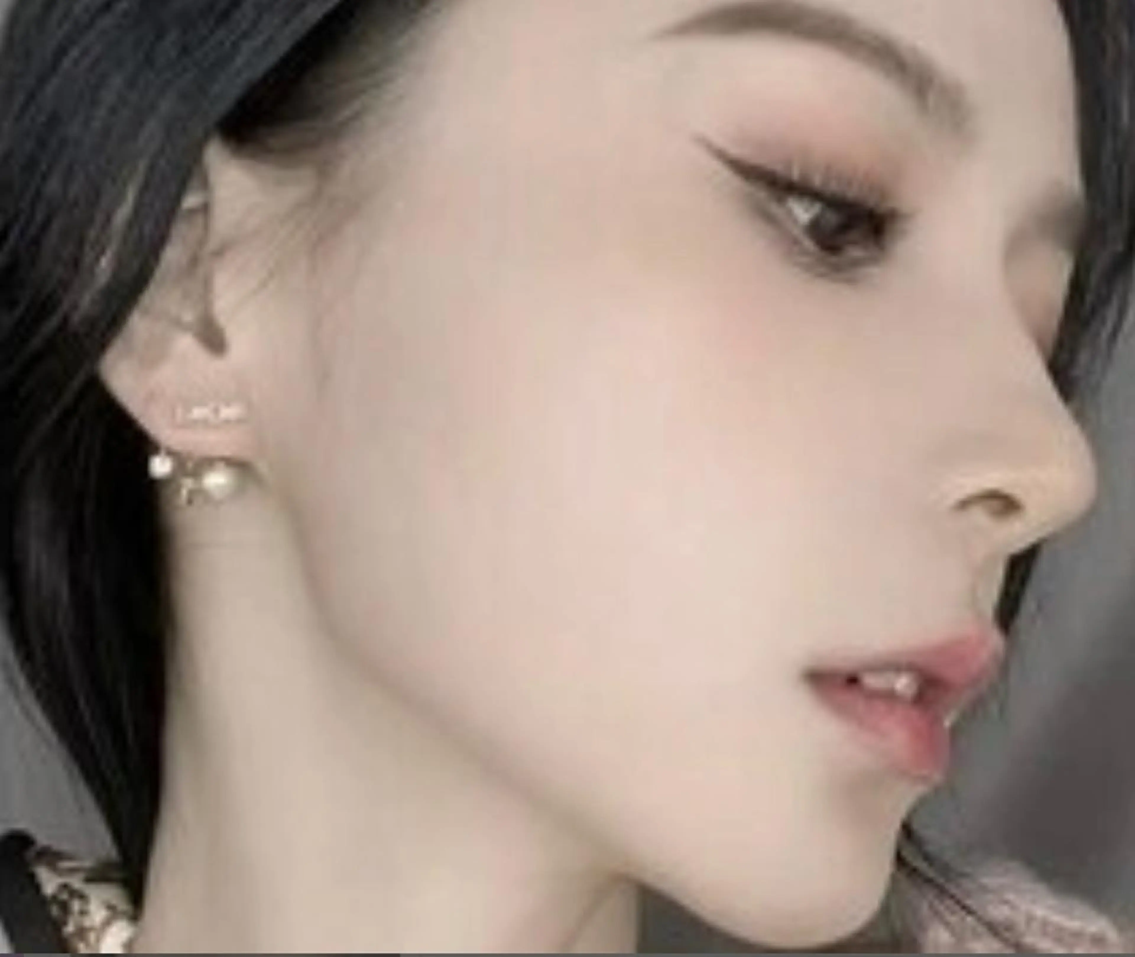 背中の・美白・毛穴背中ララピール・プラズマシャワーの写真