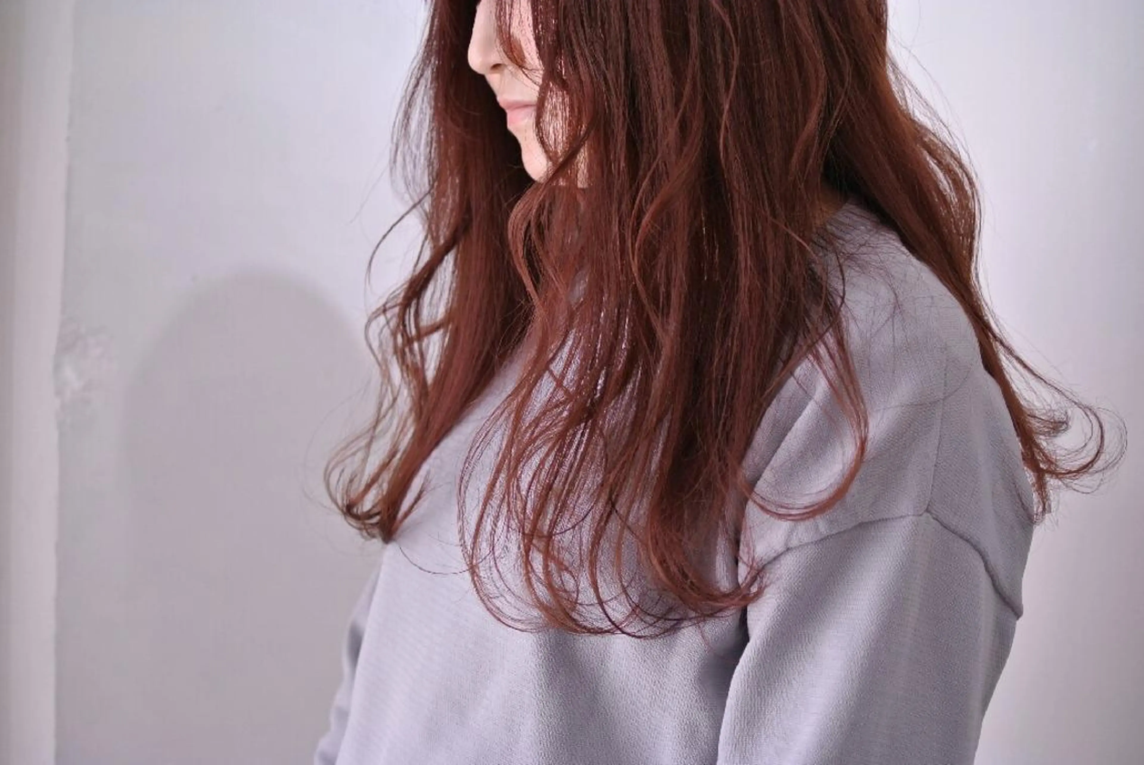 ロング カラー 樋口 千尋のヘアスタイル