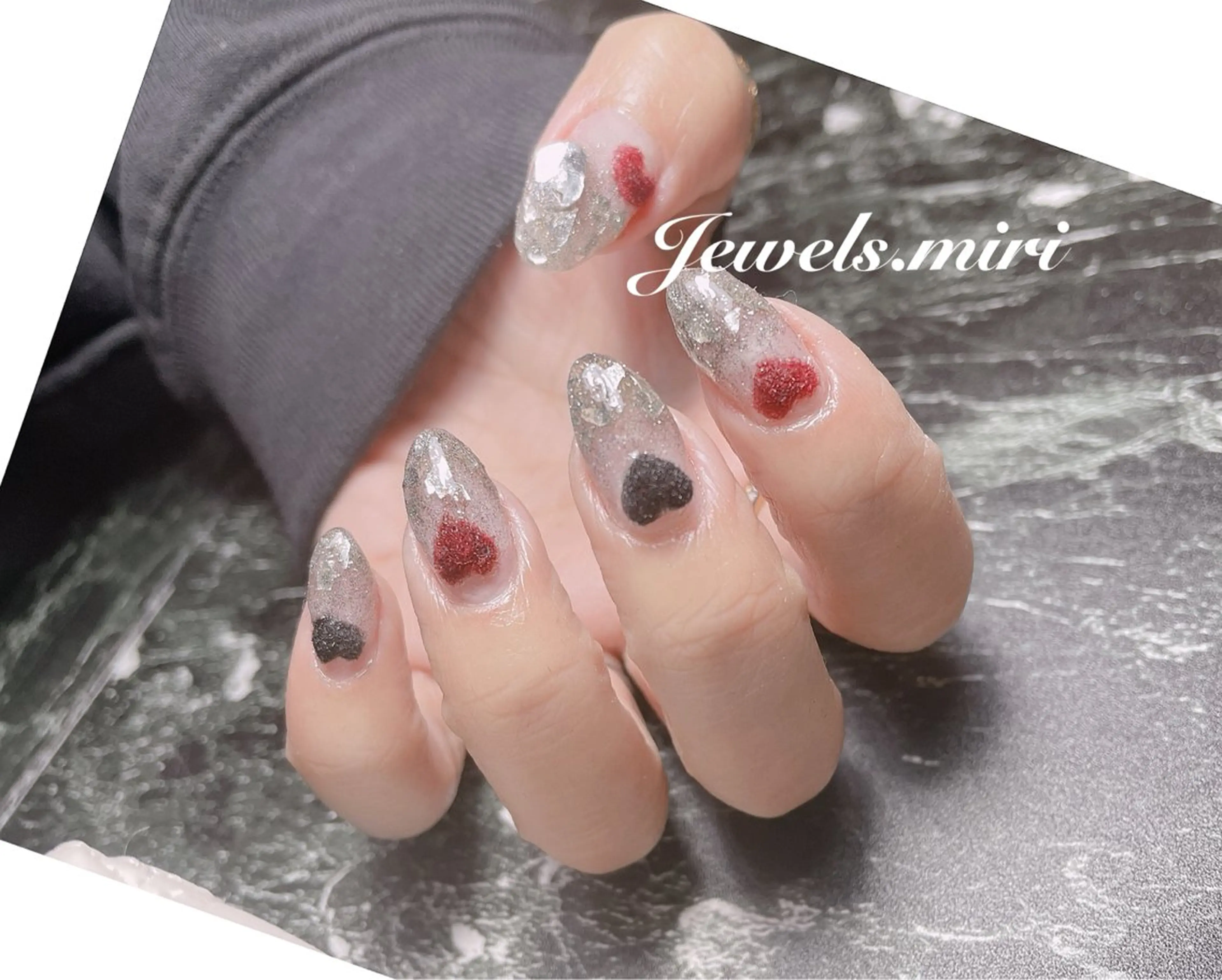 ネイル アートネイル グラデーション ハート キラキラネイル ラメ(グリッター) Jewels nail lily 白楽所属・ネイルサロン Jewels Mのネイルデザイン