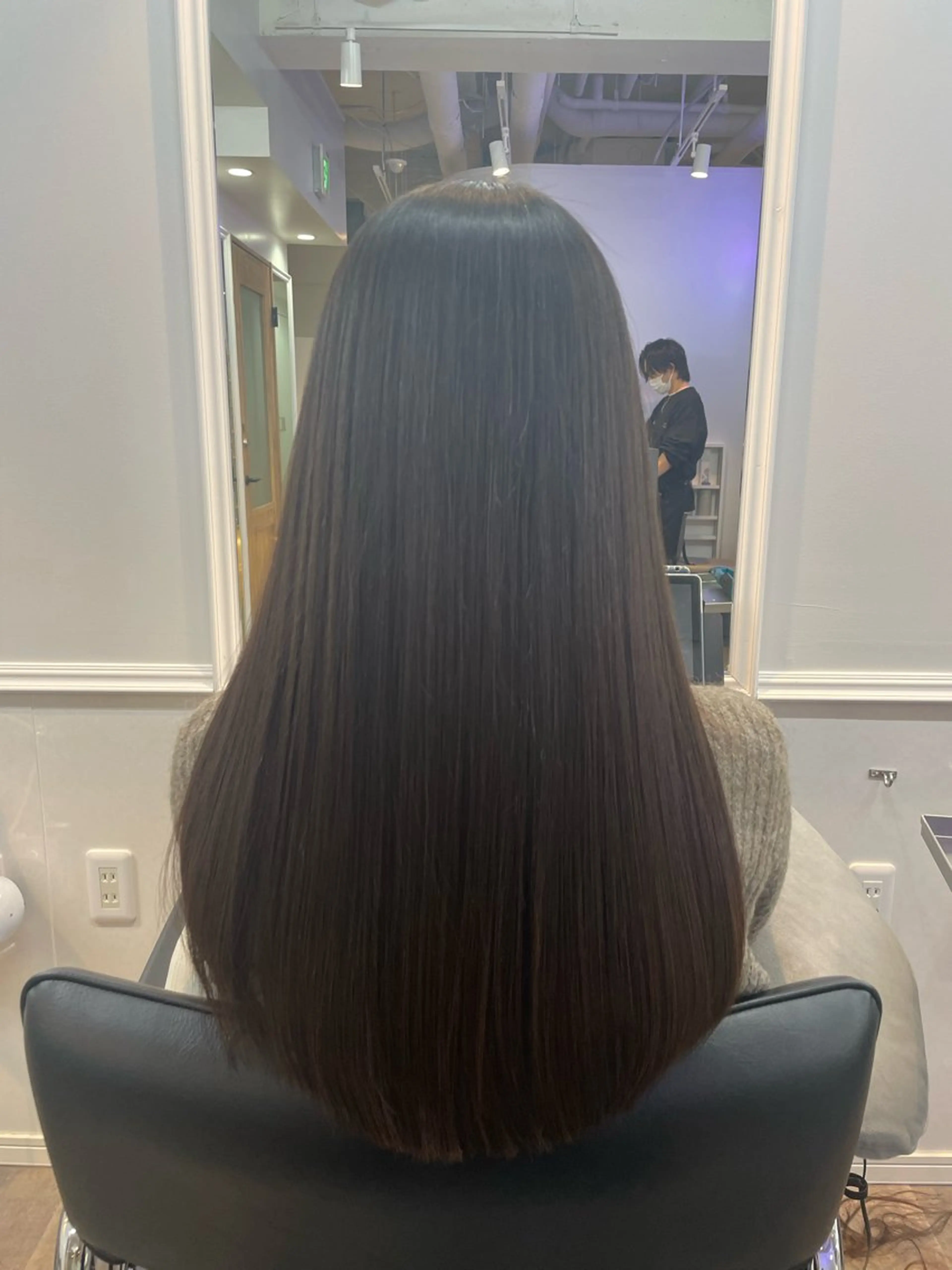 ロング ナカムラ イヅミのヘアスタイル