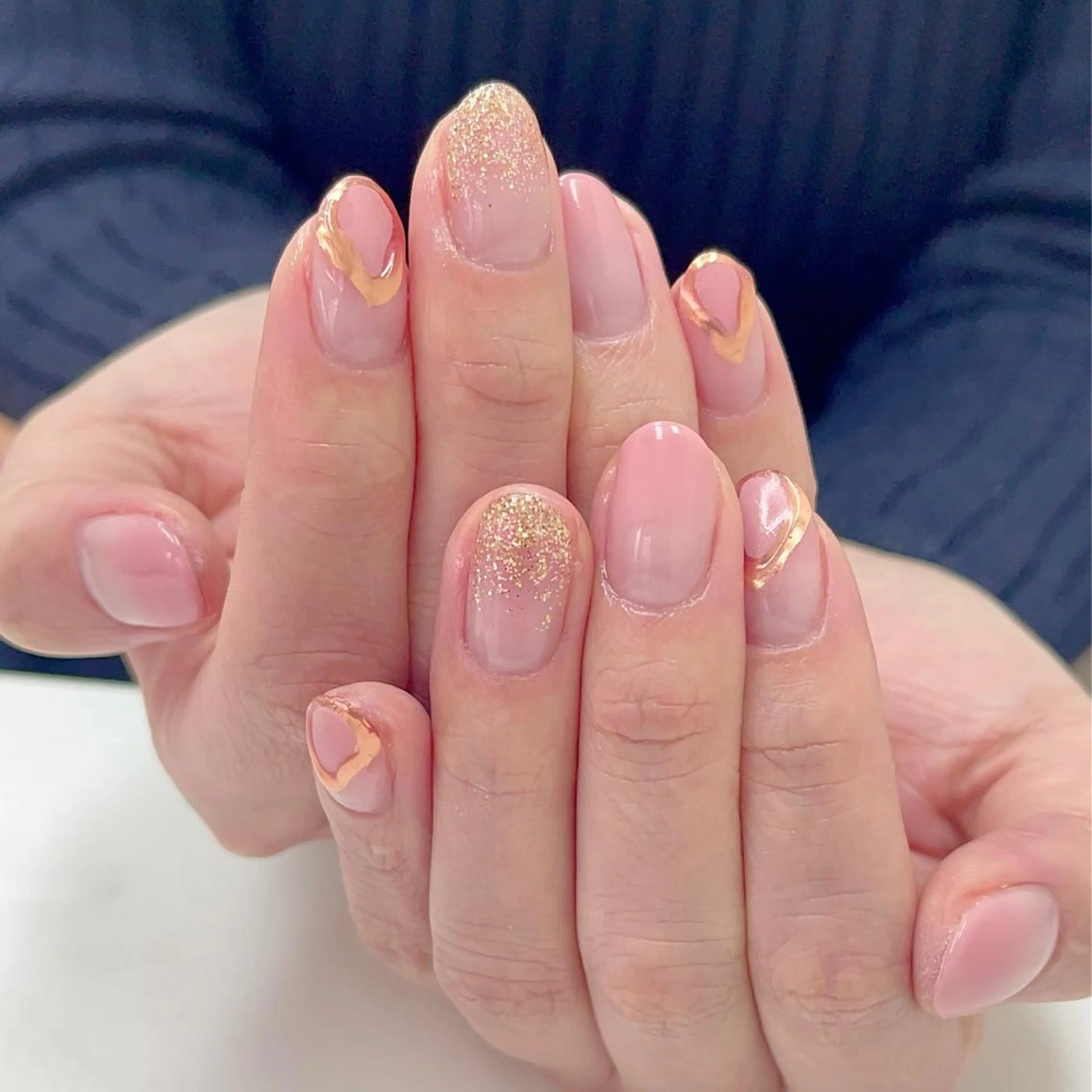 ネイル 岸本 千慧のネイルデザイン