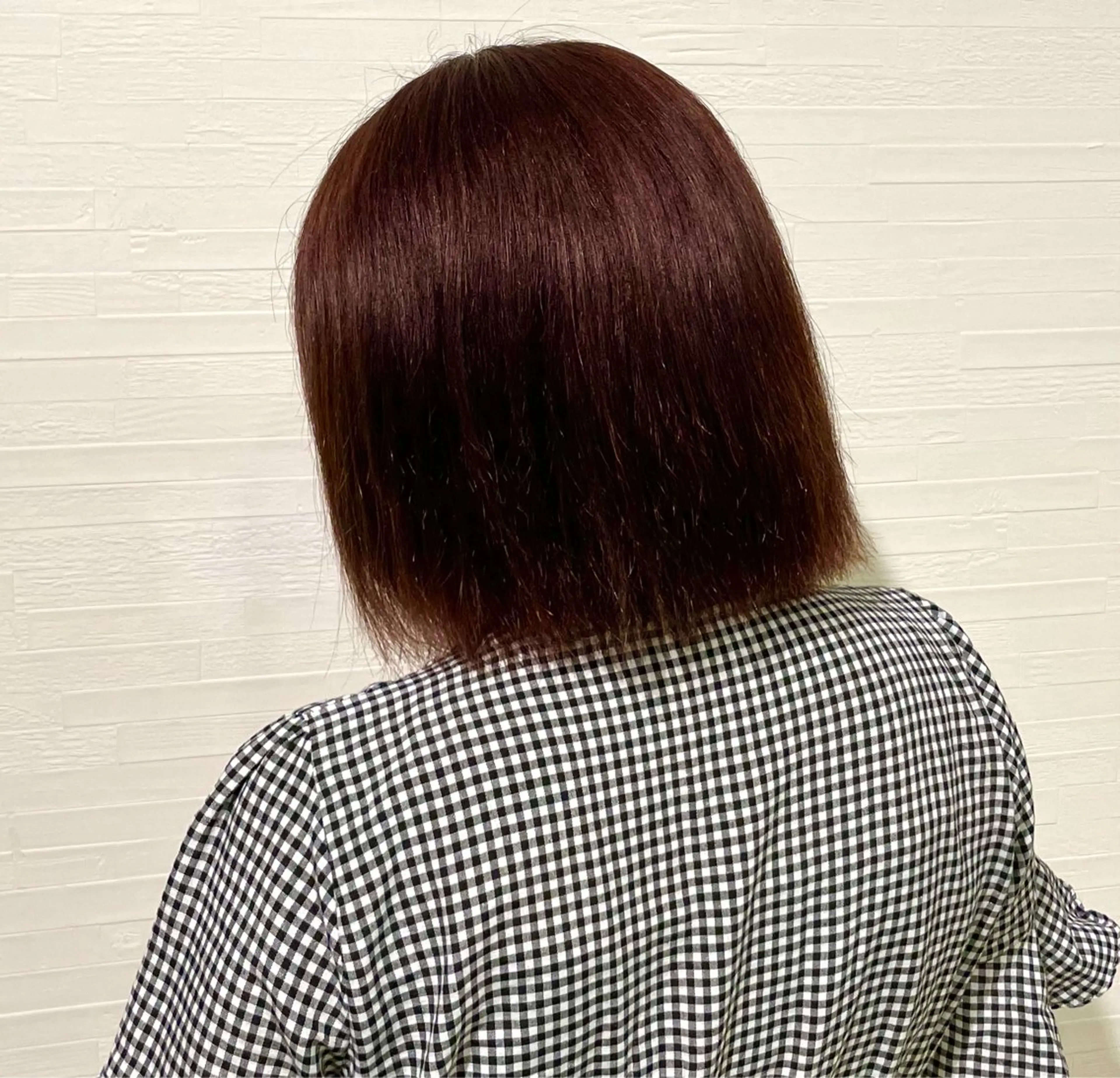 ミディアム 土谷 楓のヘアスタイル