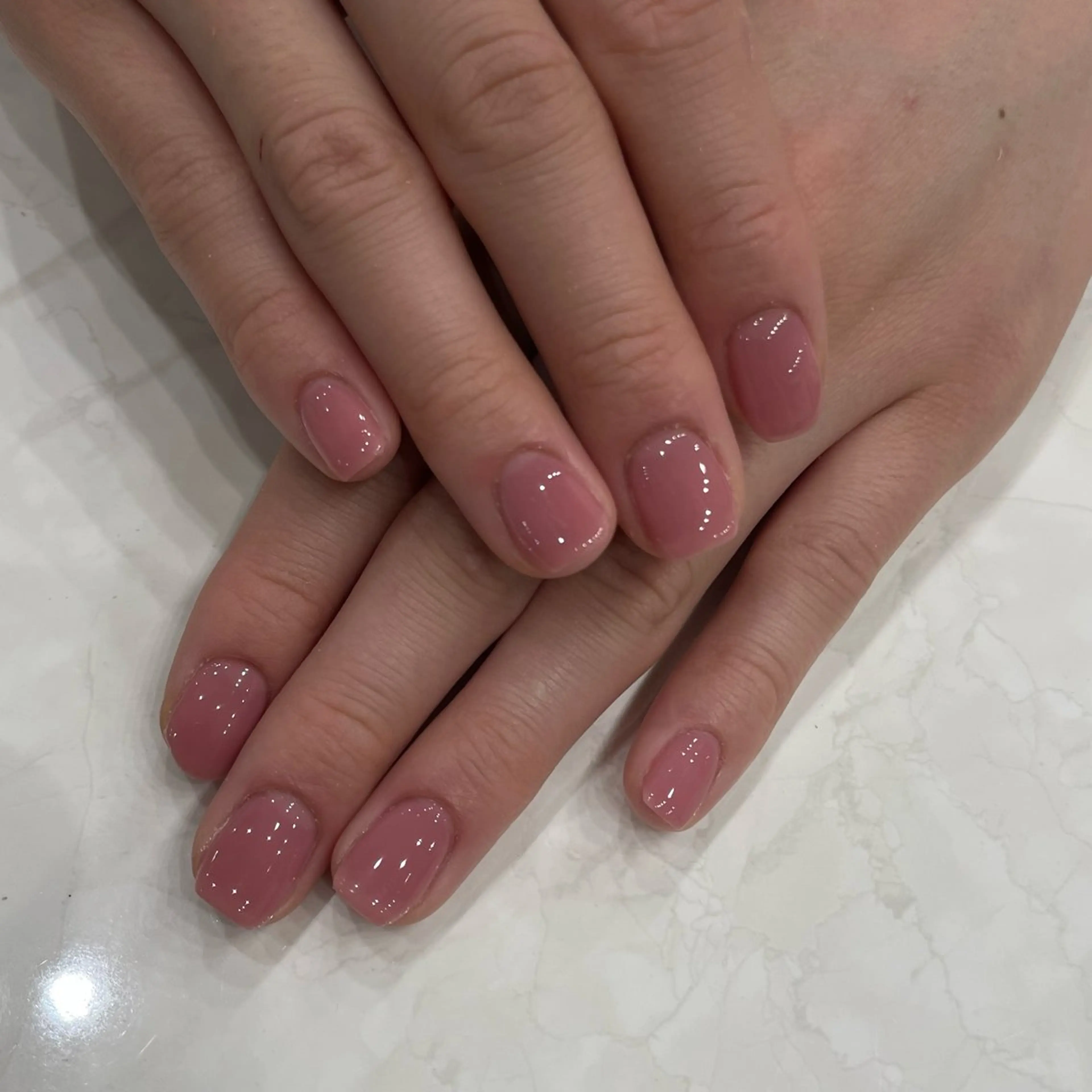 ネイル ワンカラーネイル C. Ayaのネイルデザイン