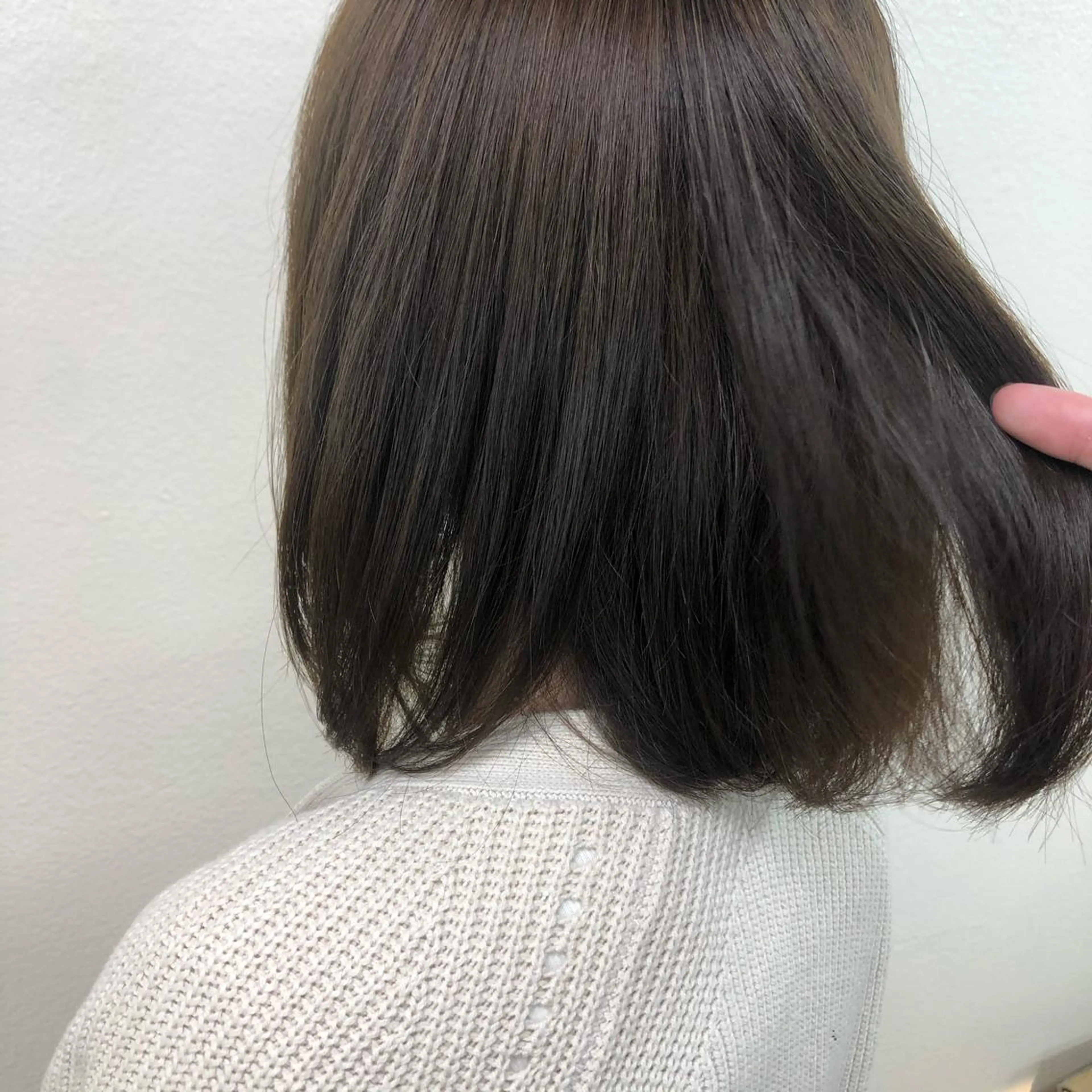 ミディアム カラー ヘアアレンジ 外苑前NO.1艶髪 透明感カラーのヘアスタイル