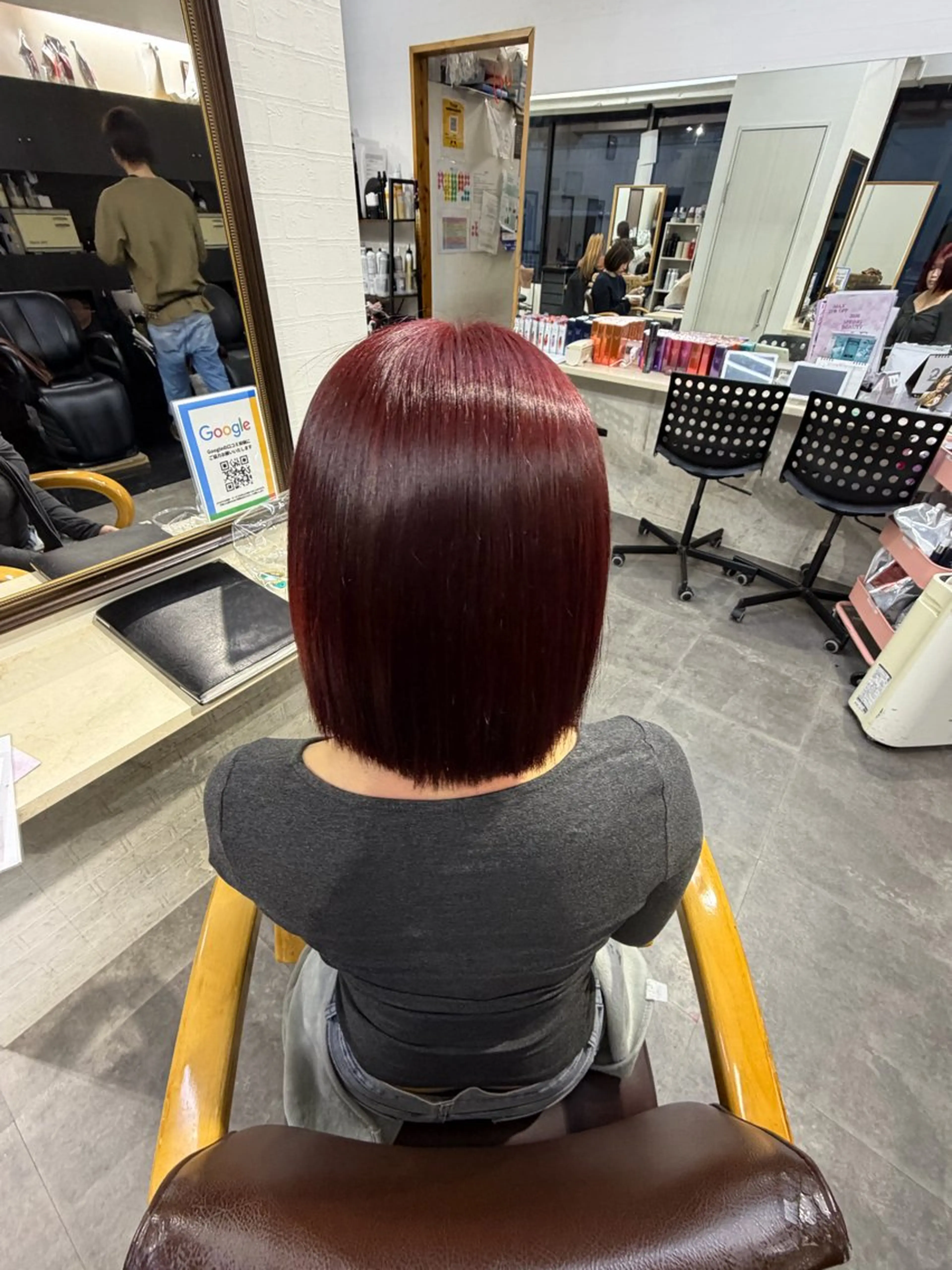 カラー U-topia 🌺井出萌菜🌺のヘアスタイル