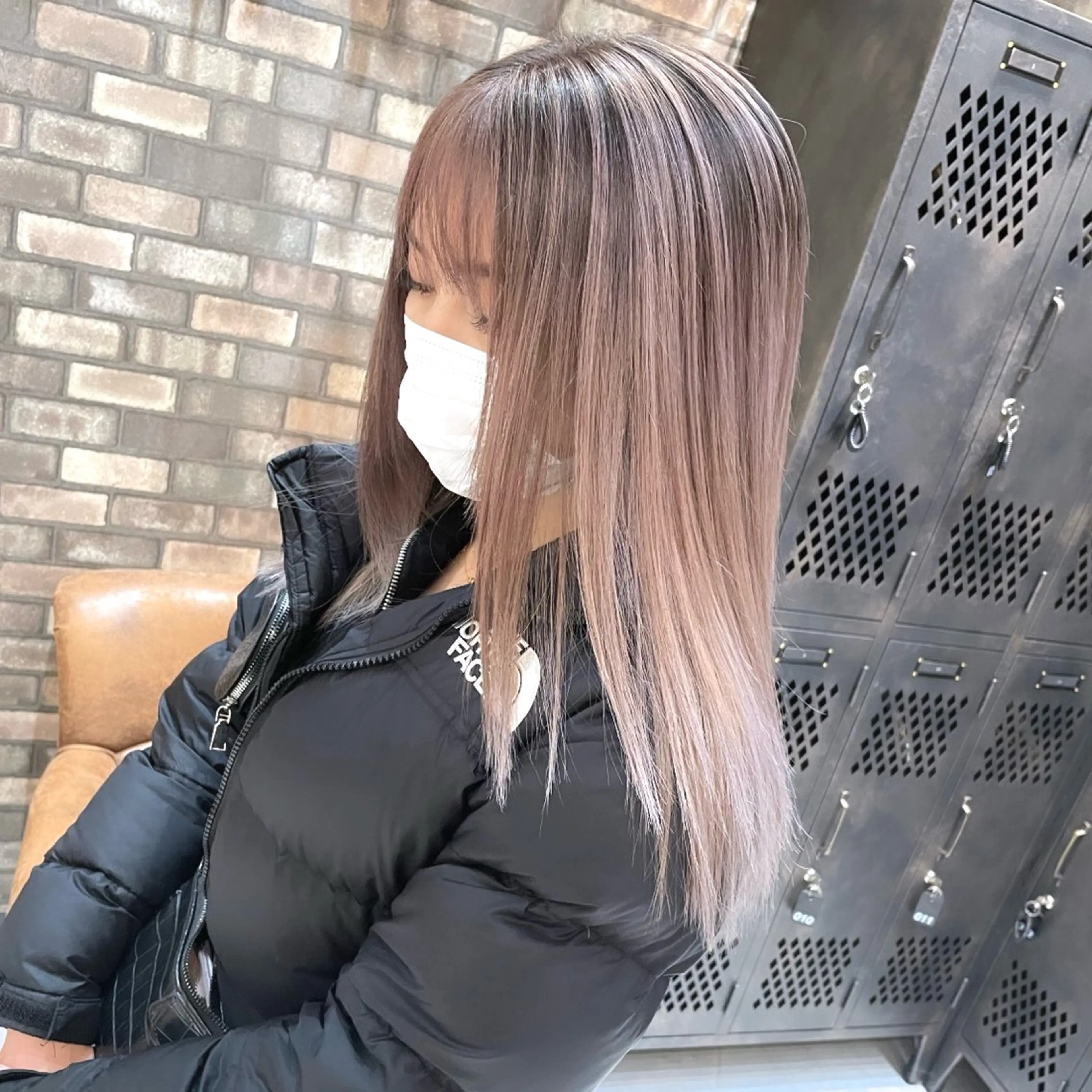 ロング レイヤーカット カット ヘアカラー トリートメント N° jillva ♦️川端裕司♦️のヘアスタイル