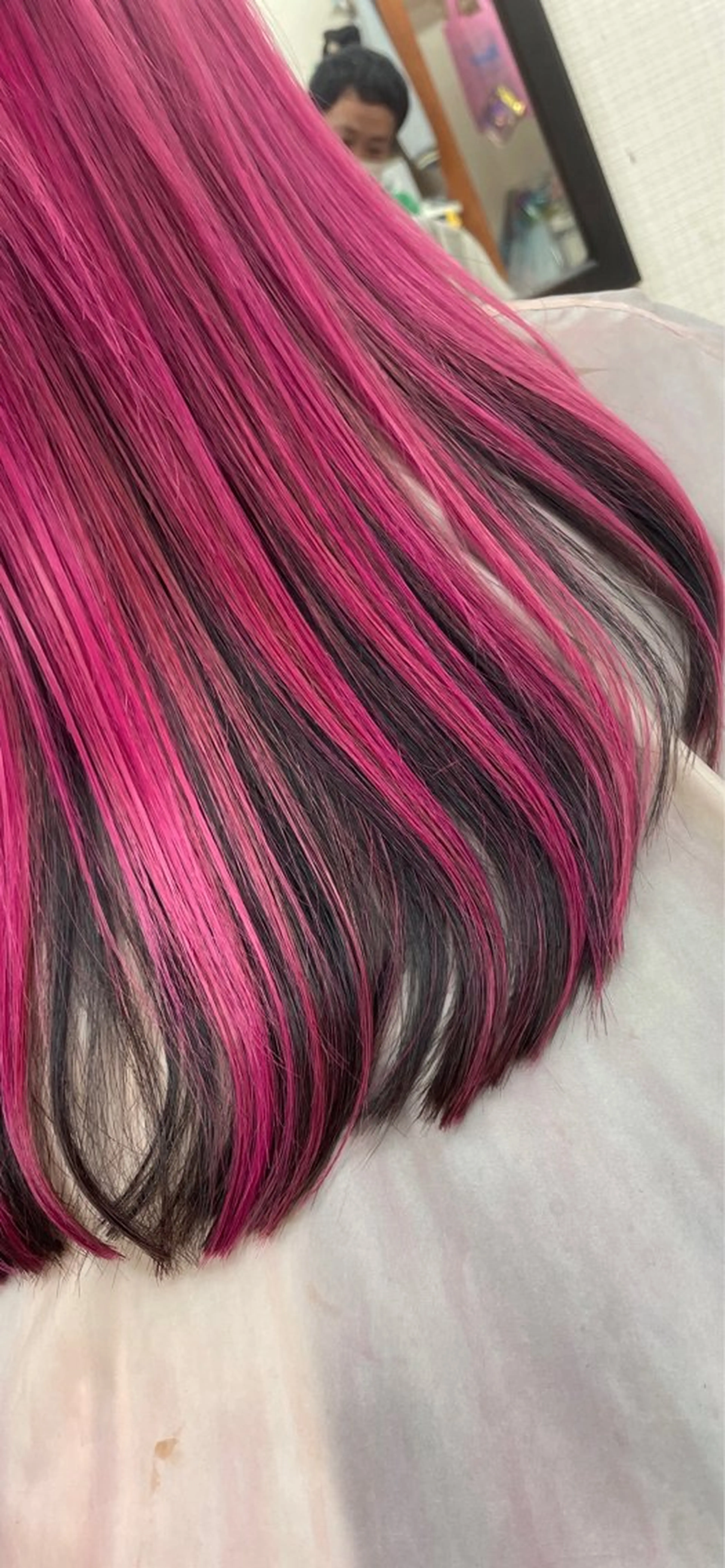 ショート ヘアカラー kou艶髪師色髪師 こう 艶髪師色髪師のヘアスタイル