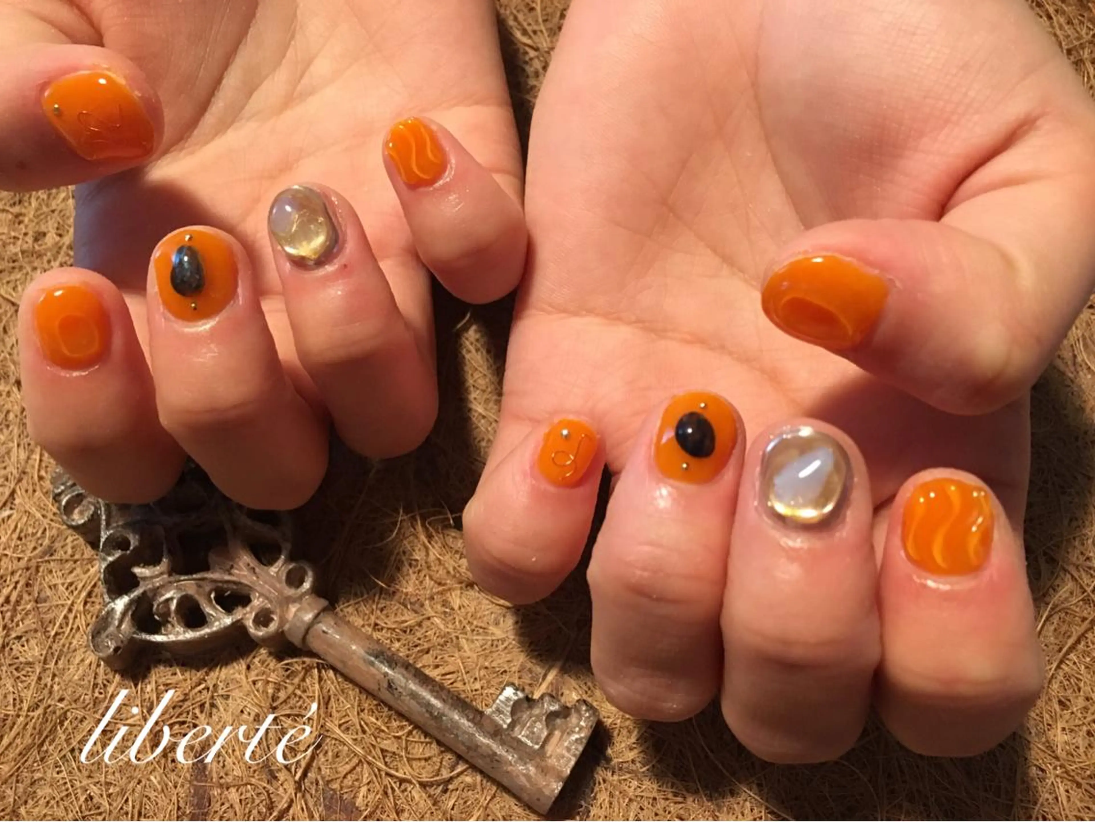 ネイル liberté (リベルテ)のネイルデザイン