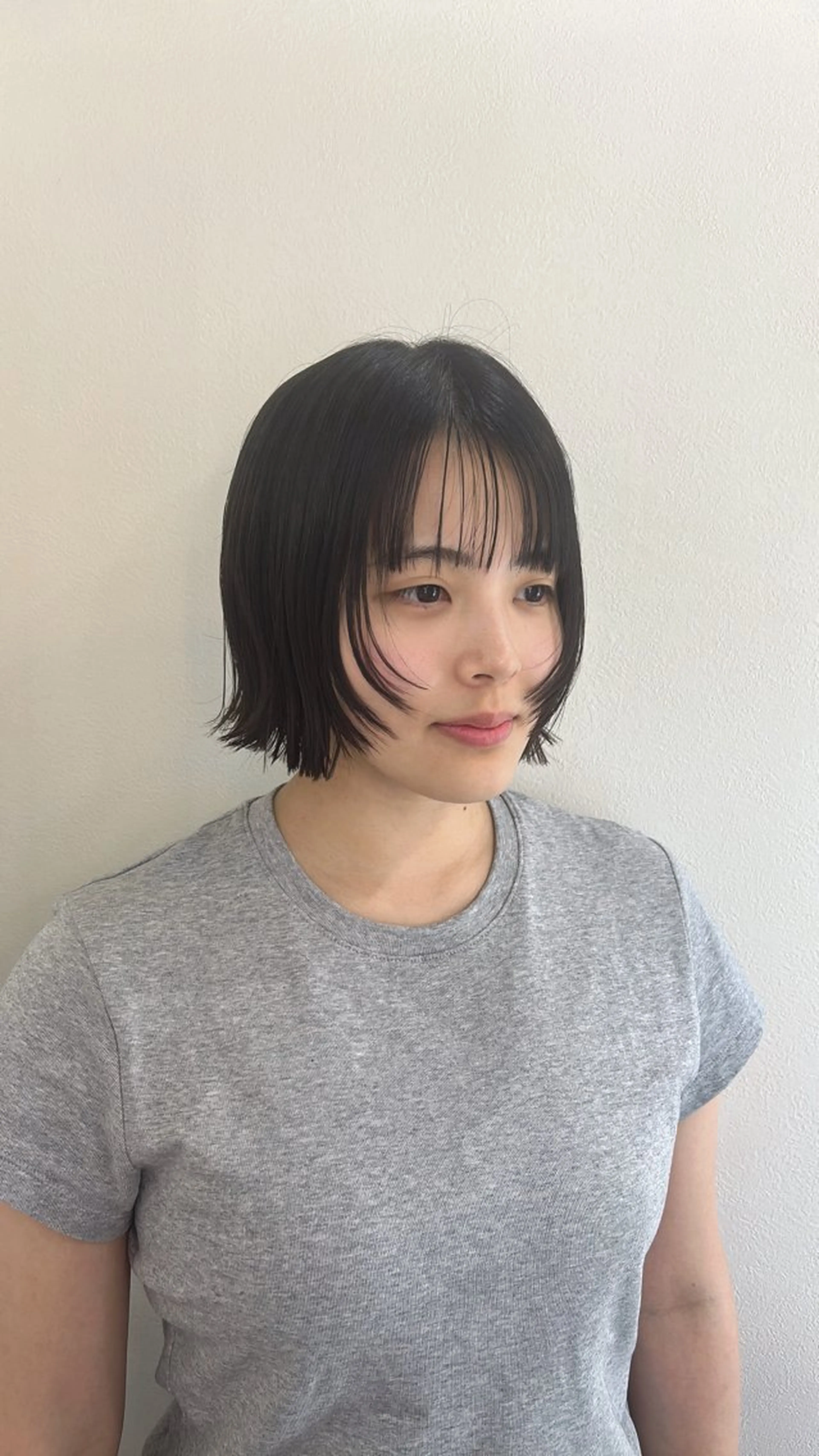 ショート 顔まわりレイヤー 顔周りカット レイヤーカット カット トリートメント 透明感カラー🛁/ Tuki(ツキ)のヘアスタイル