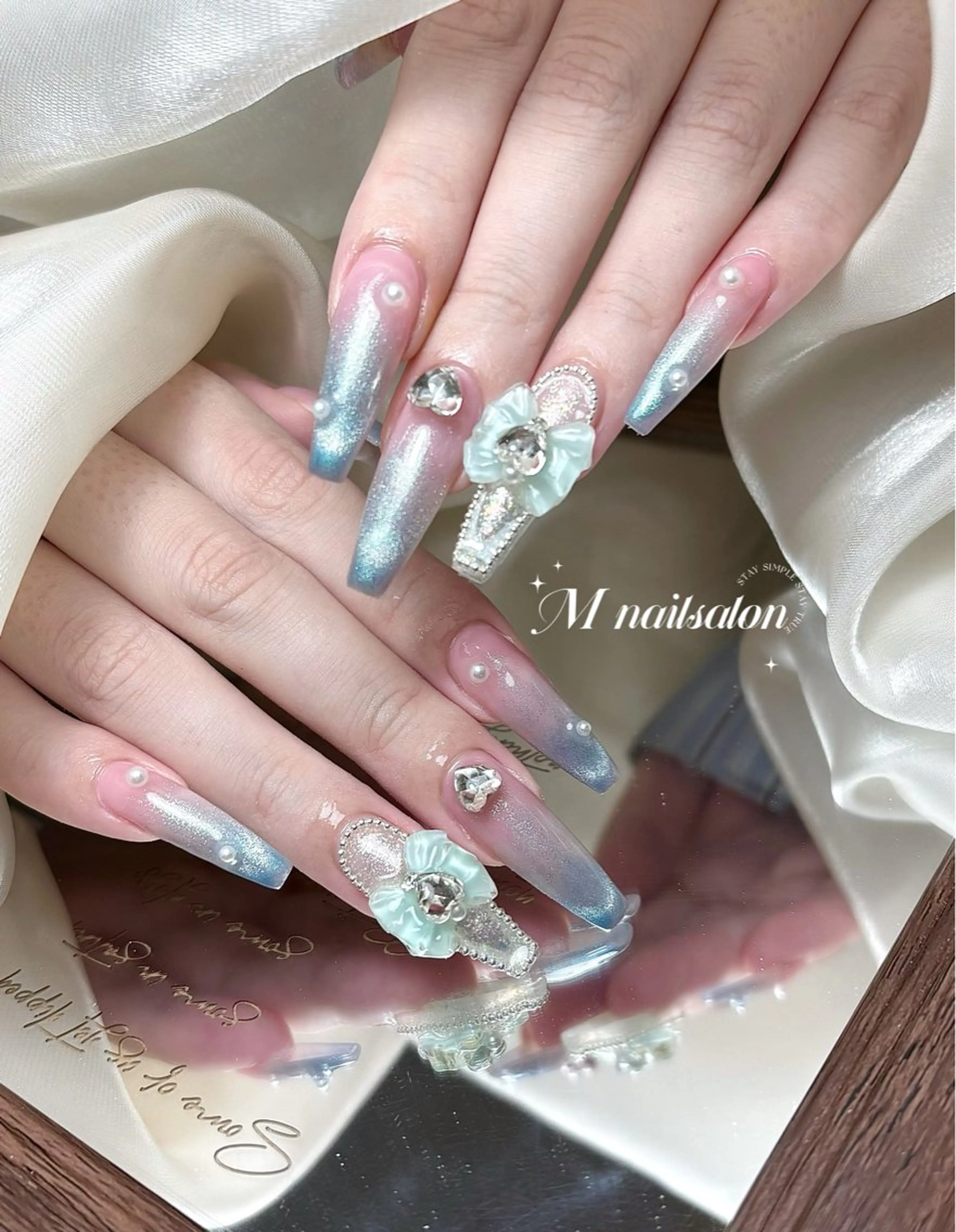 ネイル ハンドネイル M🌷nail 長さだし専門店のネイルデザイン