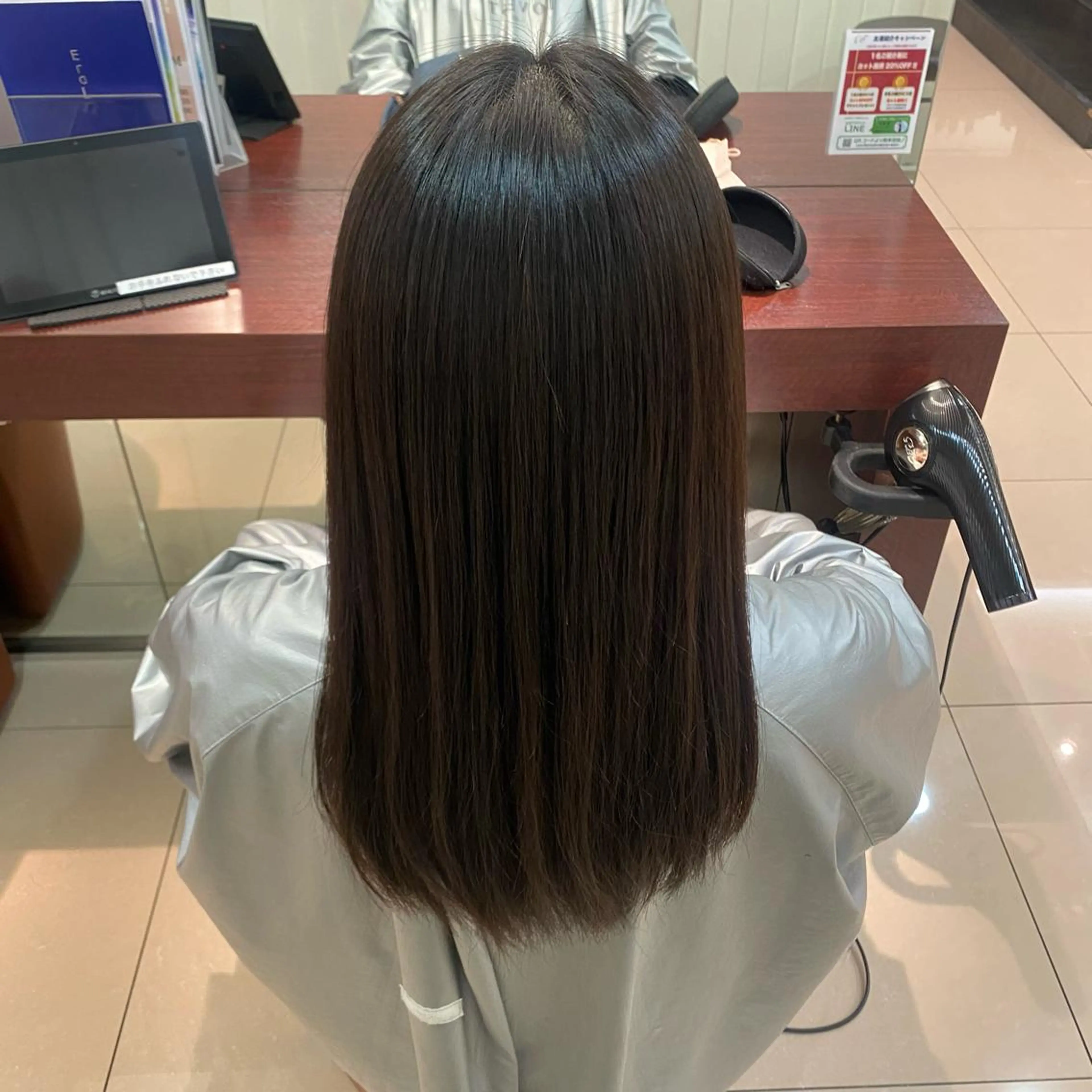 ロング パーマ air銀座所属・木村 詩渚のヘアスタイル