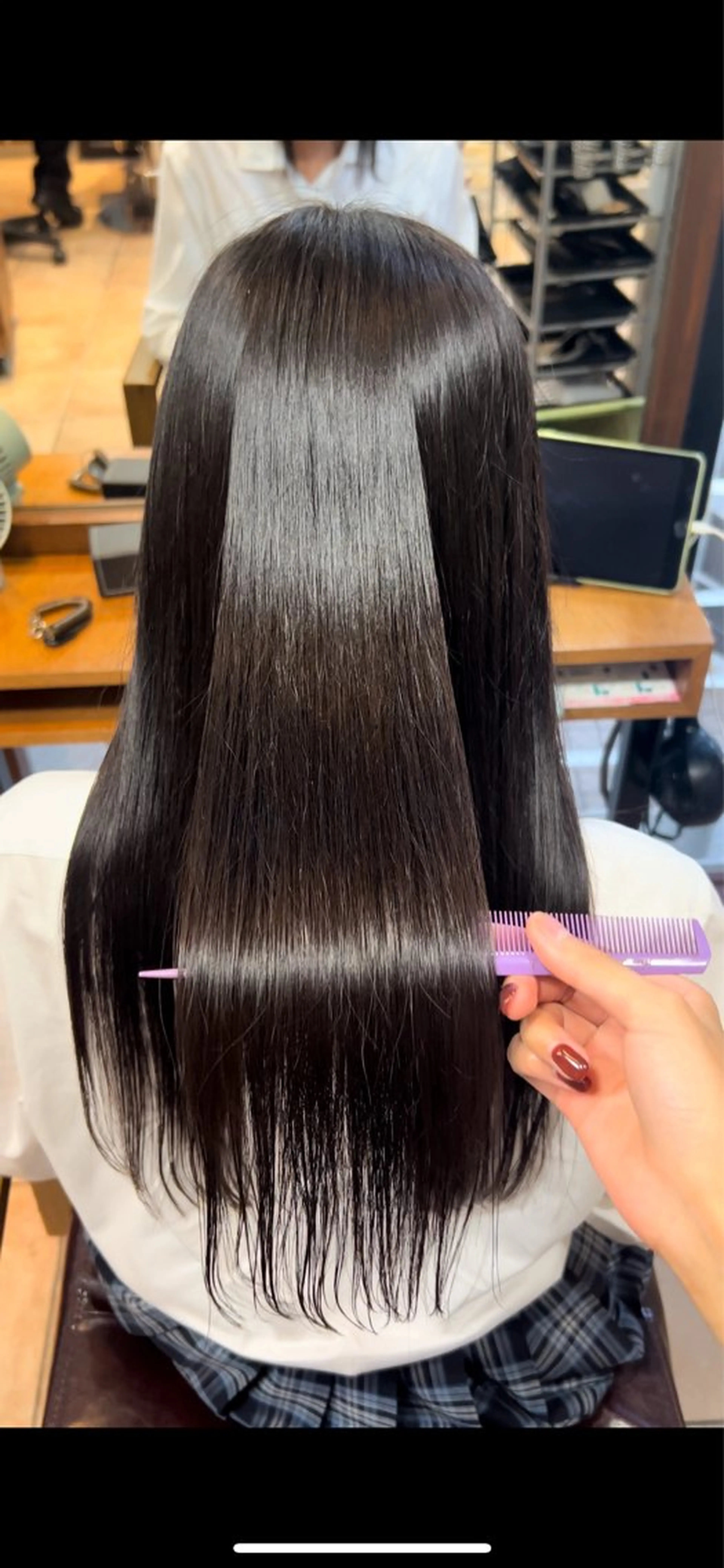 ロング 暖色カラー🍒🌷 hitomiのヘアスタイル