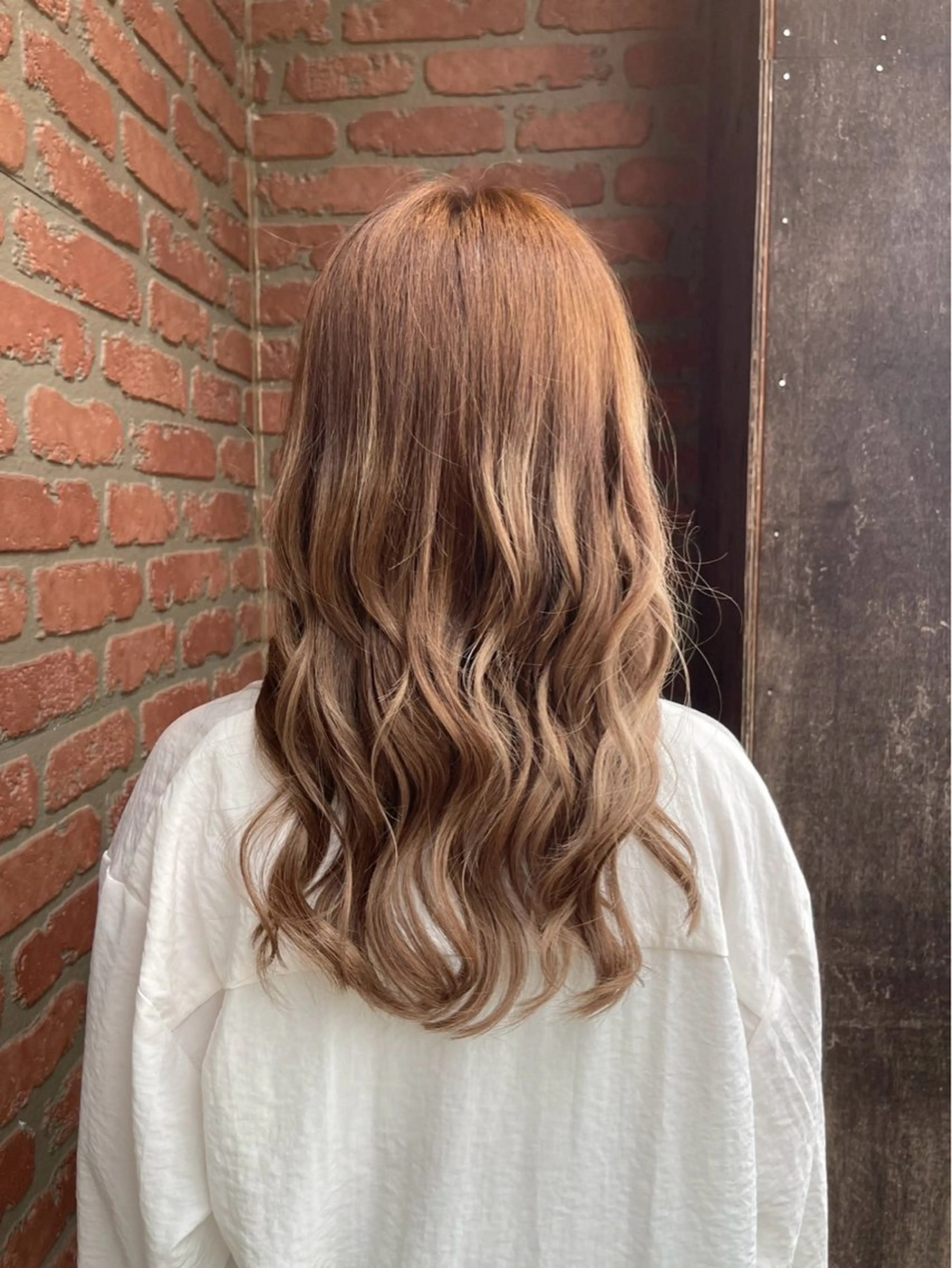 セミロング カラー バレイヤージュ レイヤーカット 寺田 さゆみのヘアスタイル