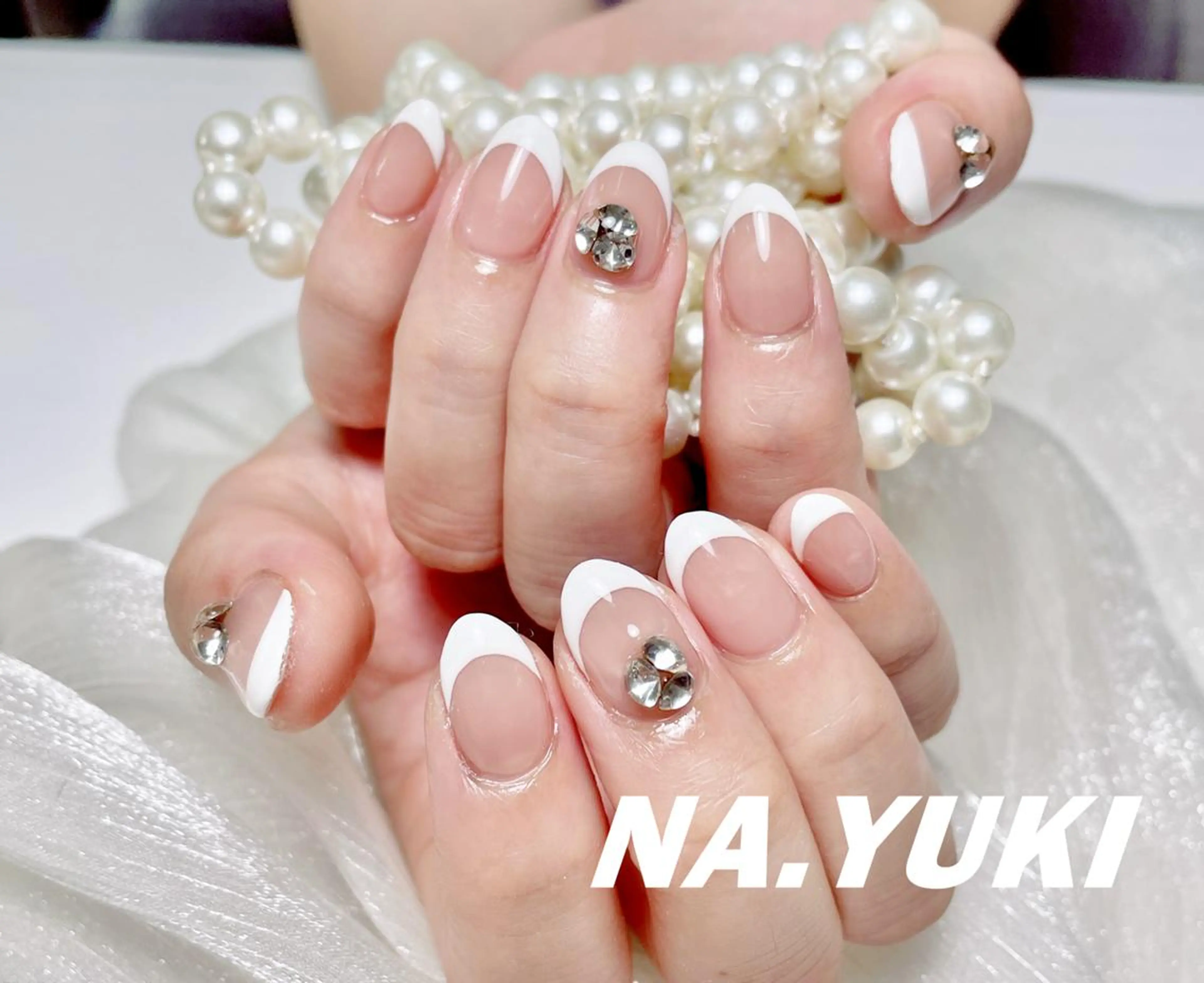 ネイル ハンドネイル ハンドケア 🌷 Mooning 🌷のネイルデザイン