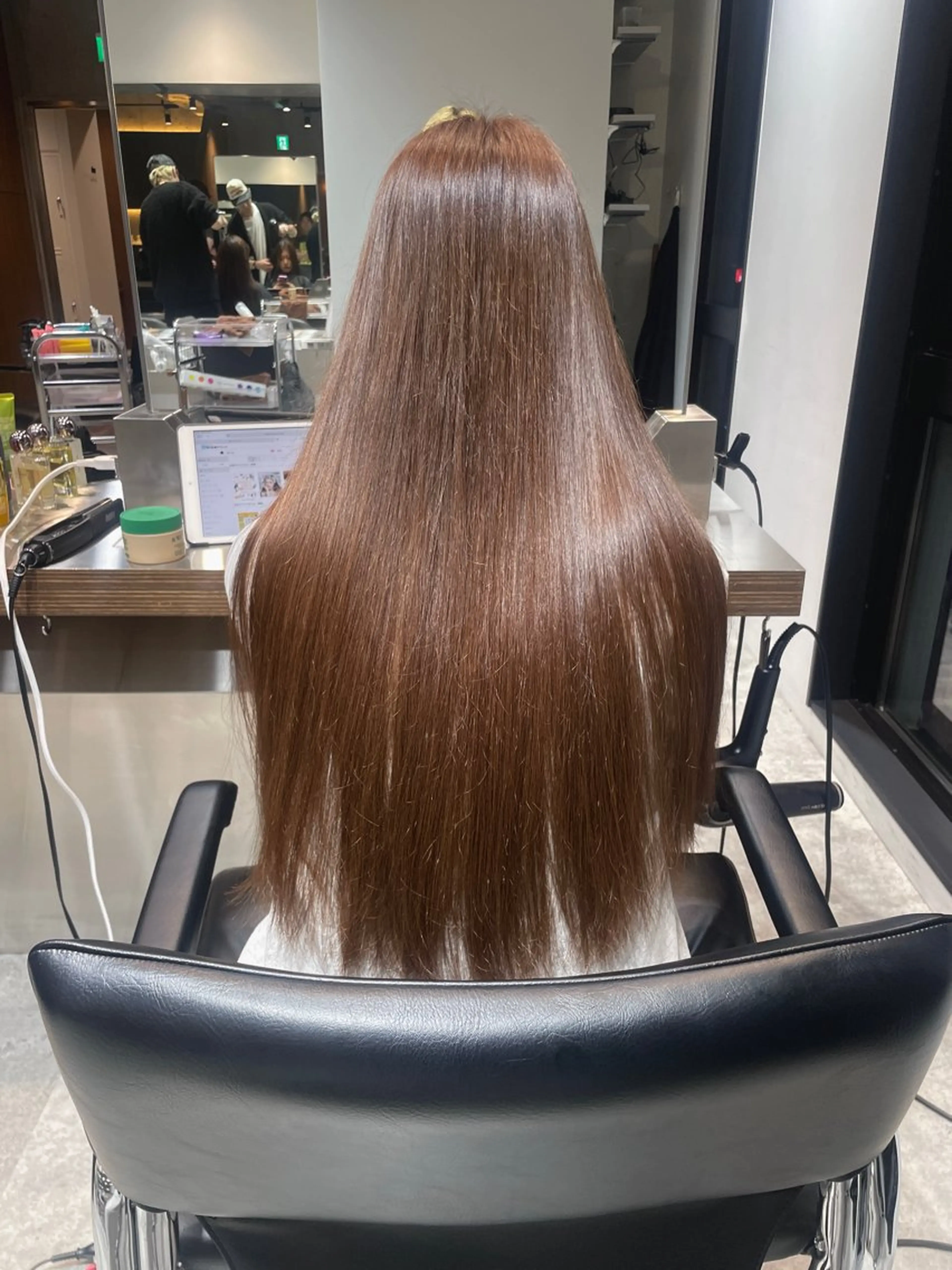 【期間限定価格❗️】イルミナカラー🎨+𝐀𝐮𝐣𝐮𝐚𝟛𝐒𝐓𝐄𝐏髪質改善トリートメント✨の写真