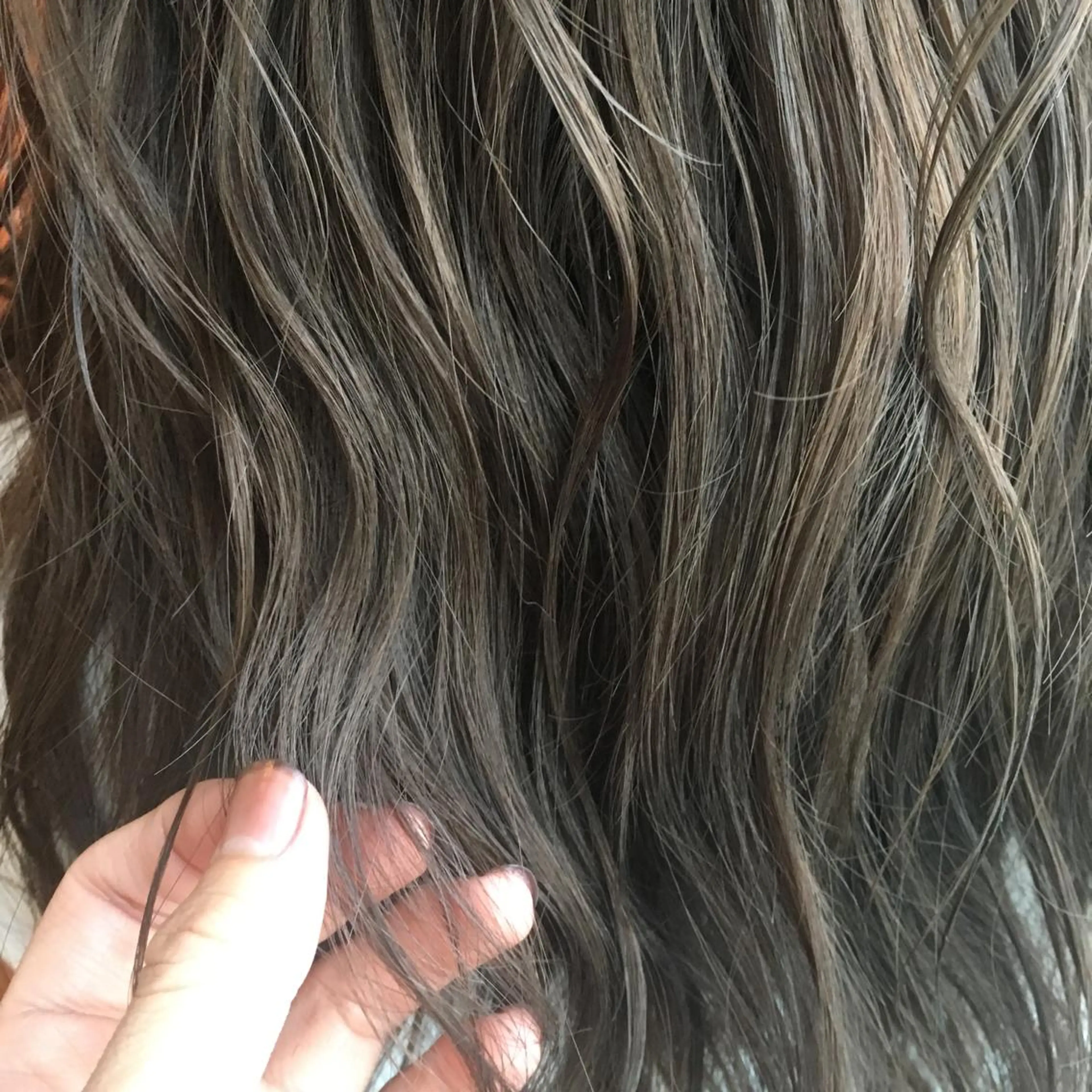 ロング カラー Minori【ミノリ】所属・井手 孔介のヘアスタイル