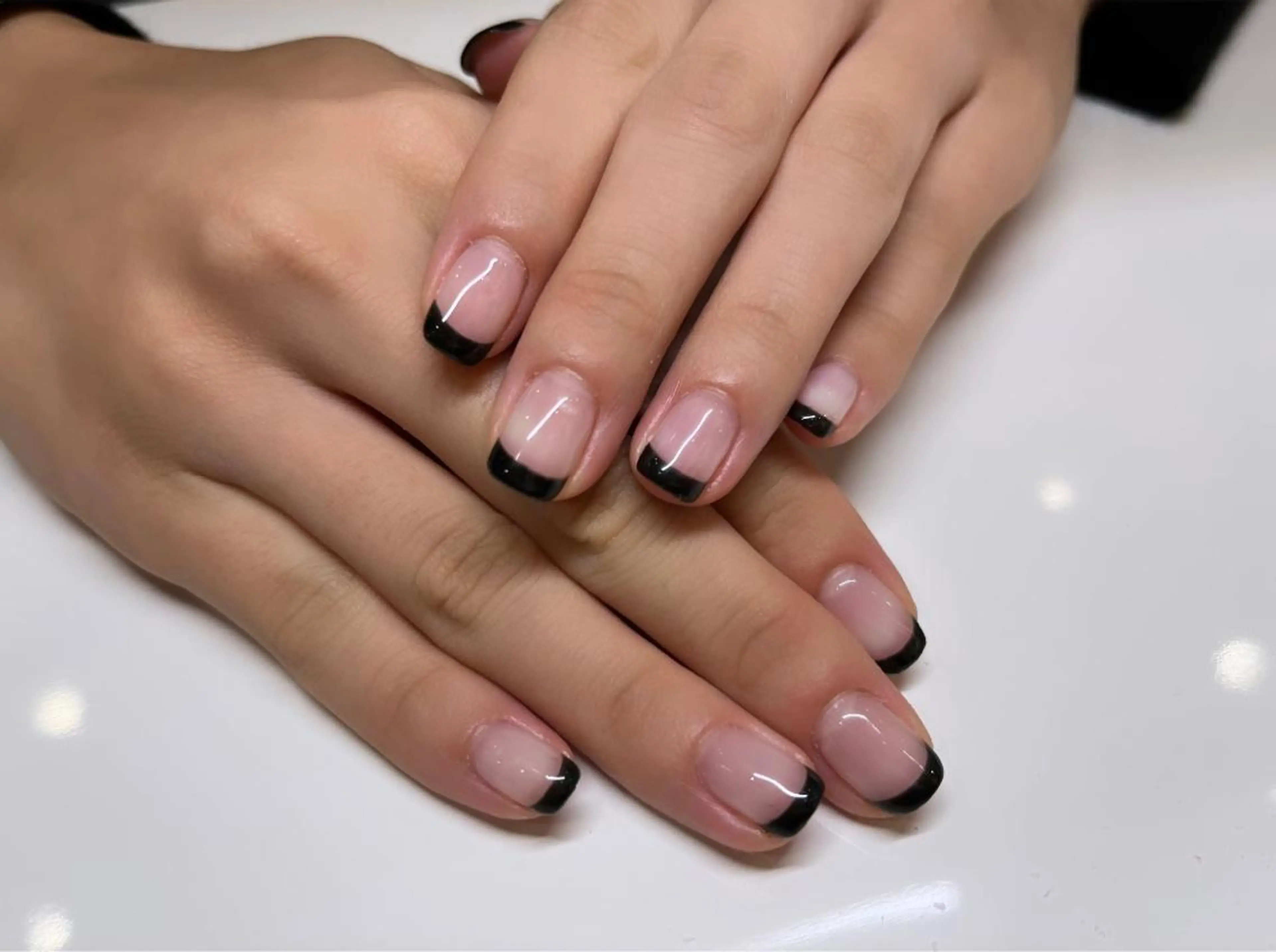 ネイル フレンチネイル ハンドネイル 山本 杏香のネイルデザイン