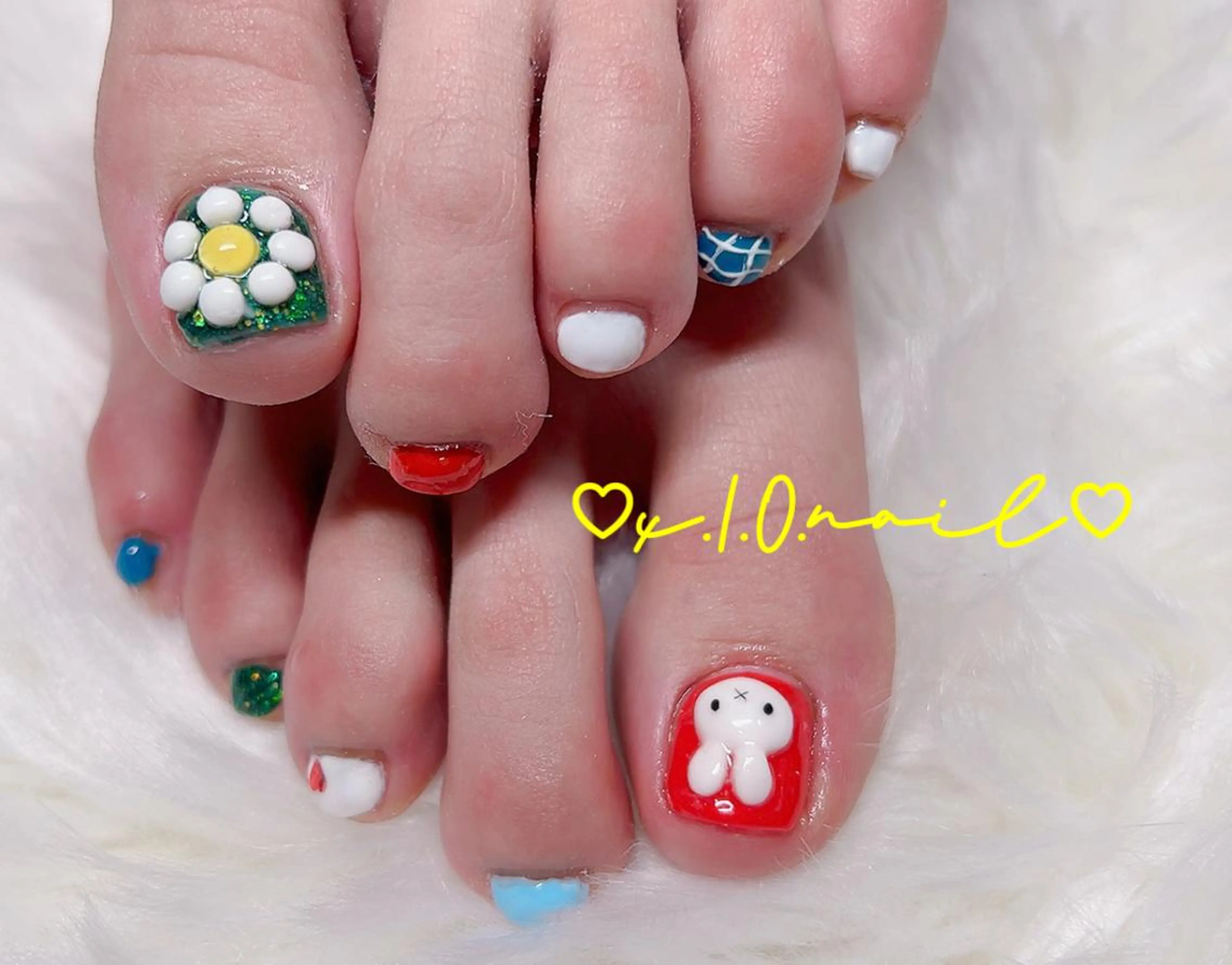 ネイル アニマル柄 アートネイル ニュアンスネイル ネイルチップ x.1.0.nail ♡Cのネイルデザイン