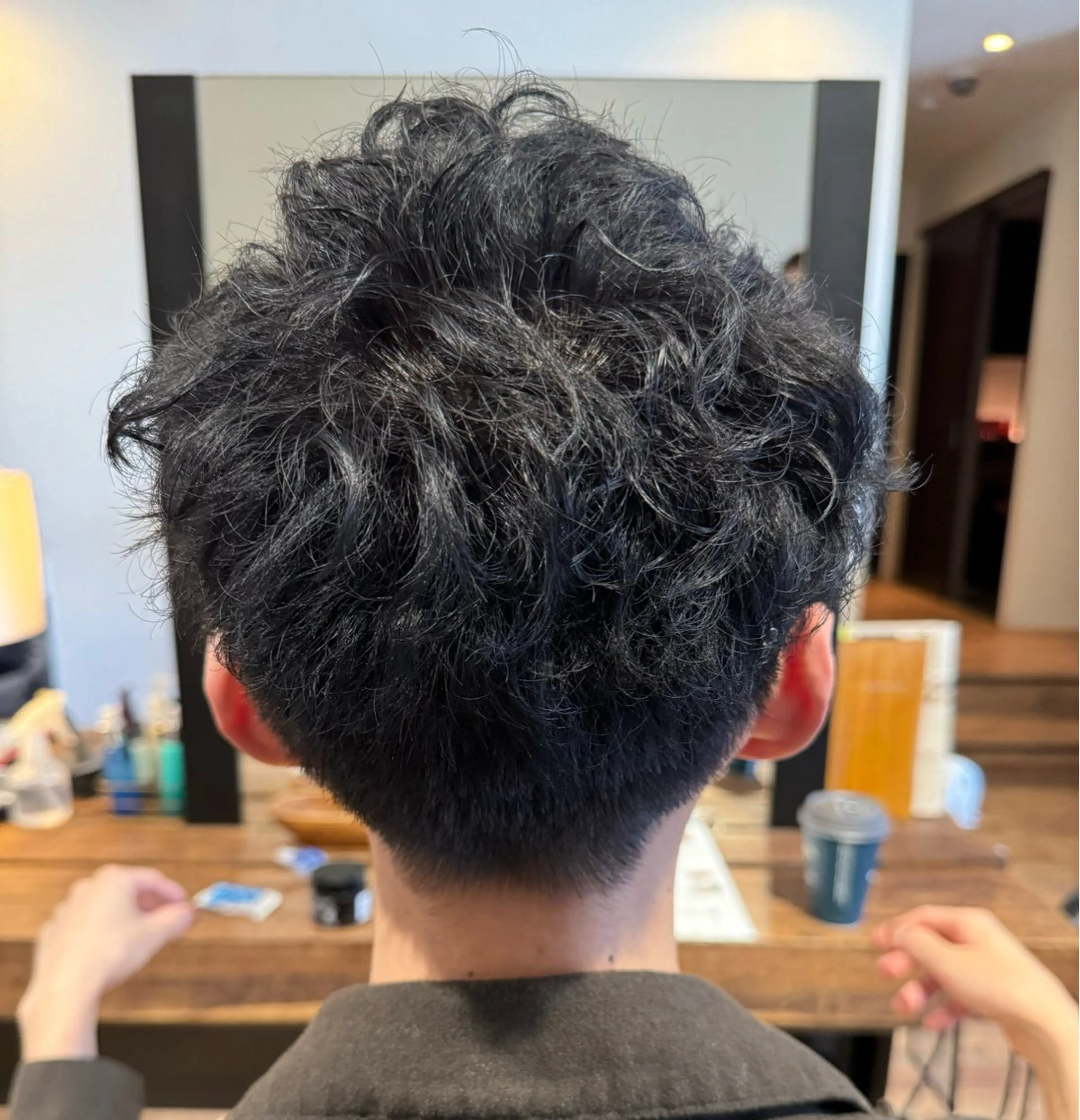 メンズ パーマ ブリーチ艶カラー KAORI🌼のヘアスタイル