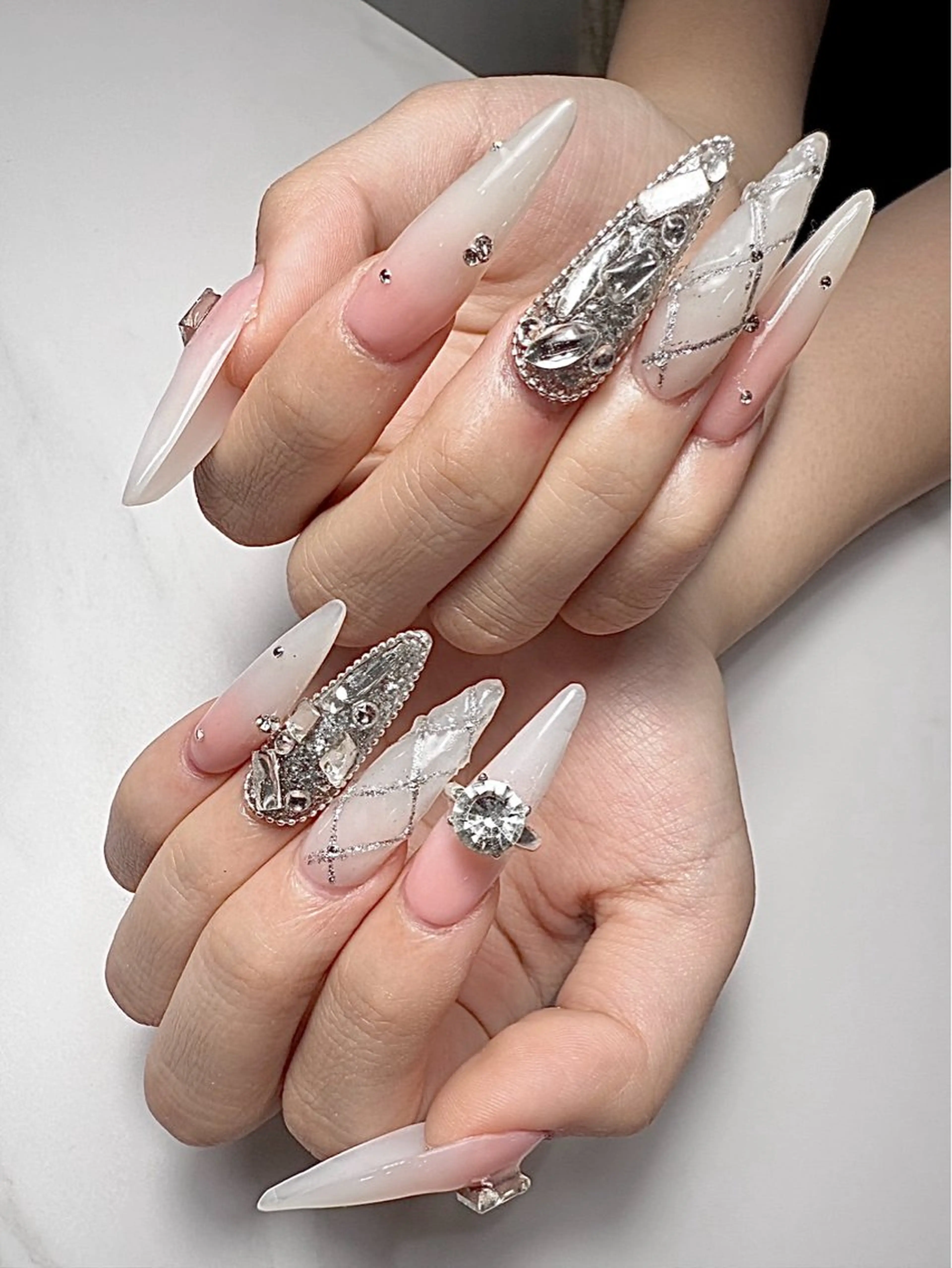 ネイル enchantee nail所属・Enchantée yukaのネイルデザイン