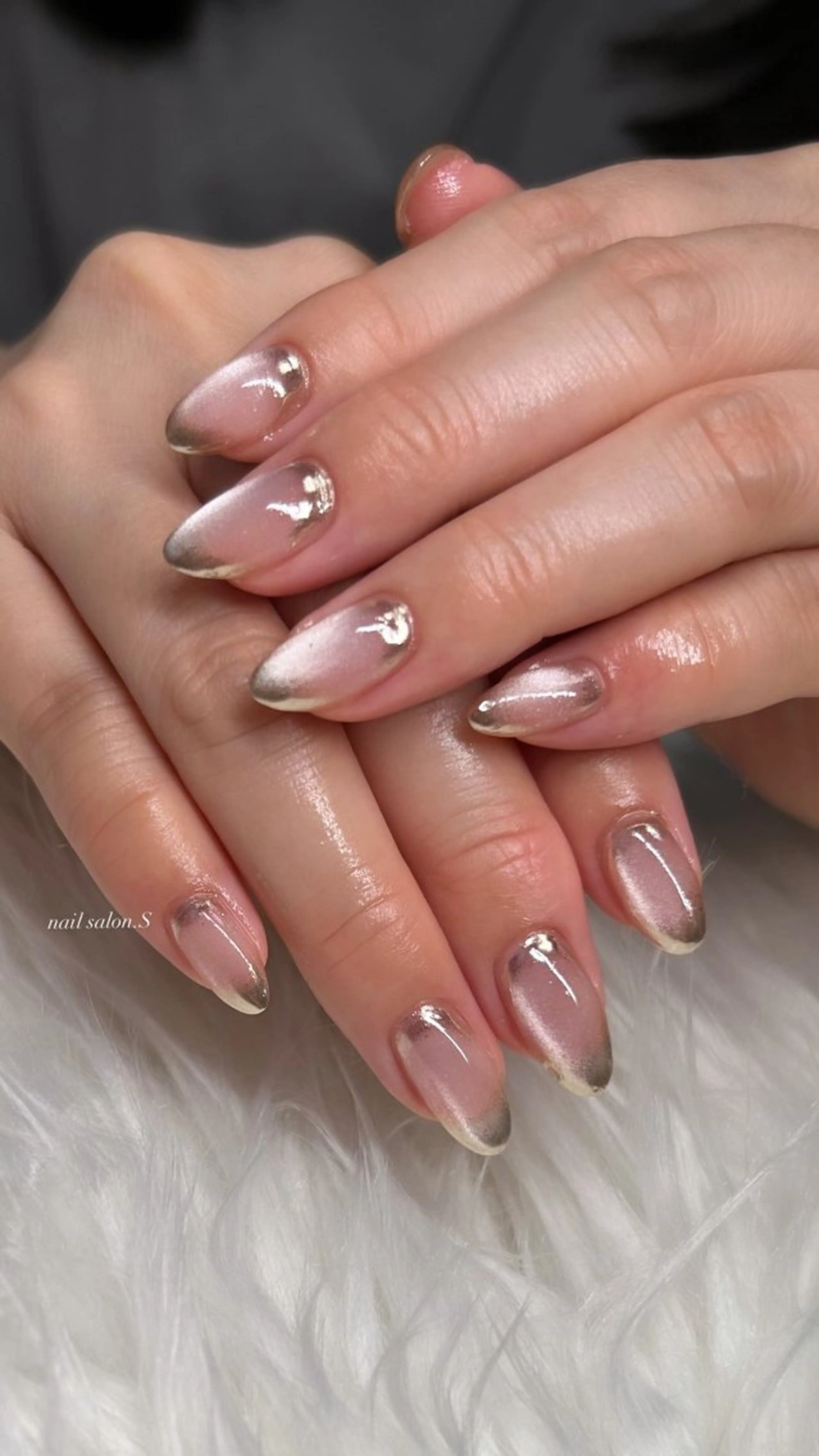 ネイル フレンチネイル マグネットネイル ミラーネイル 関山 志乃のネイルデザイン