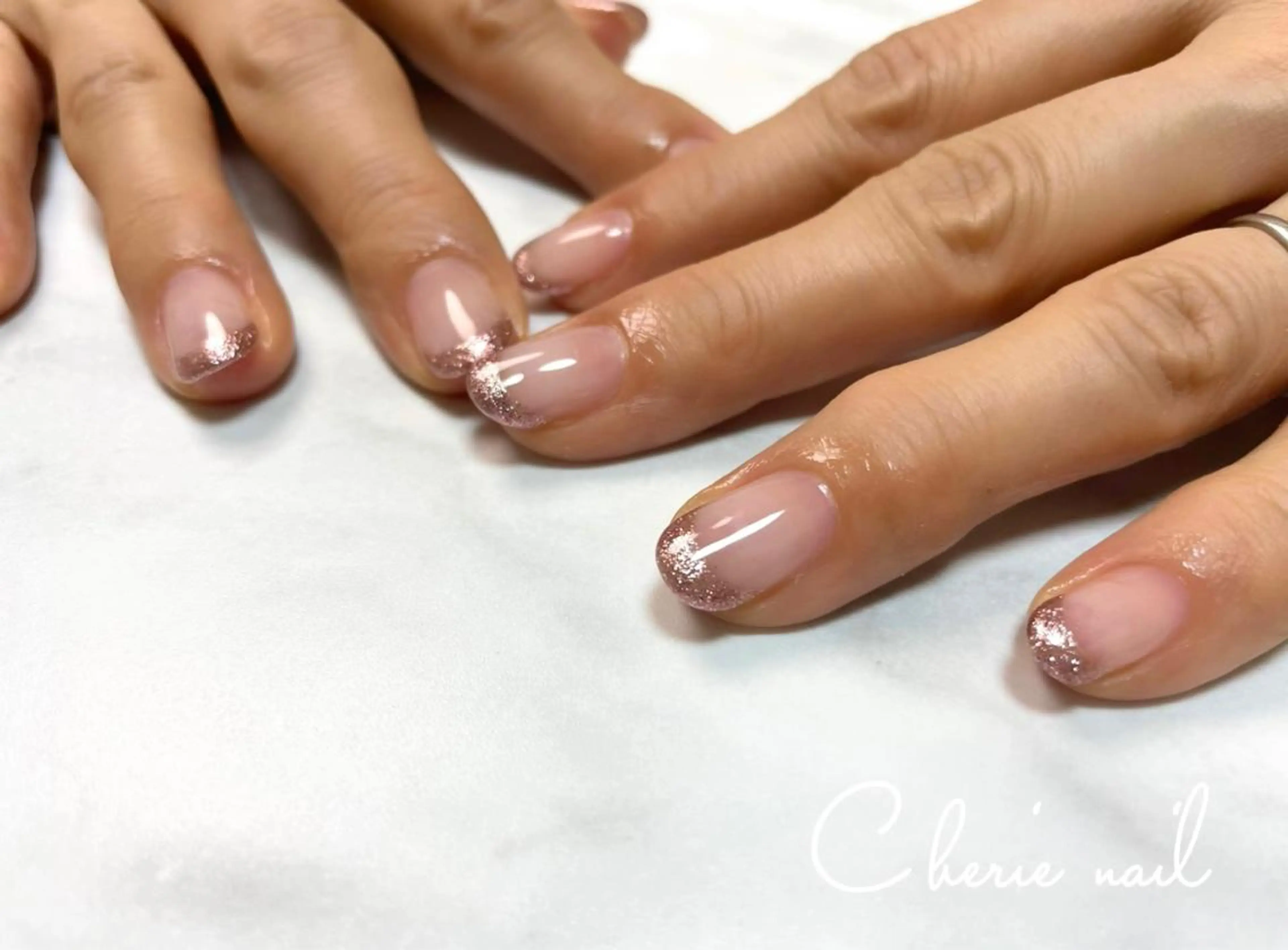 ネイル フレンチネイル ゴールド ピンク ハンドネイル Cherienail yunaのネイルデザイン