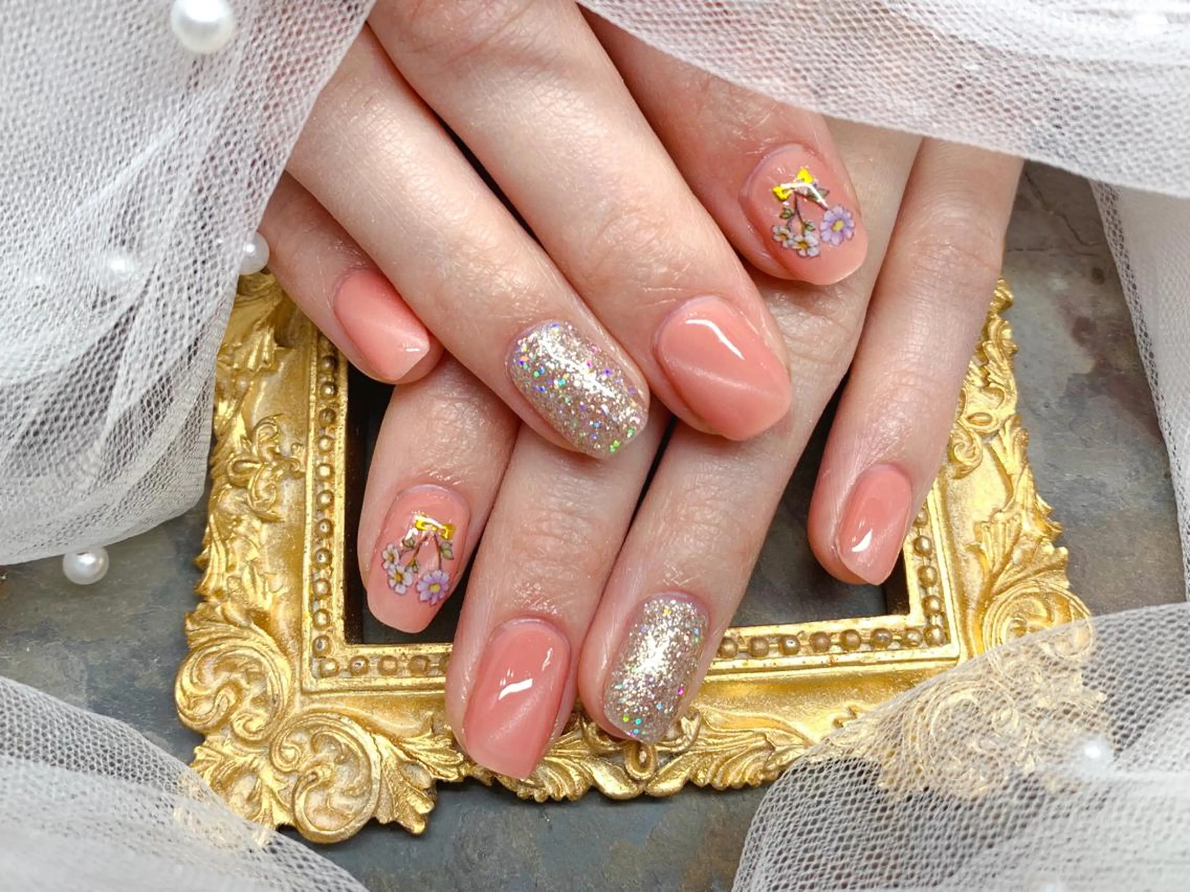 ネイル ハンドネイル マジックミラー所属・マジック ミラーのネイルデザイン