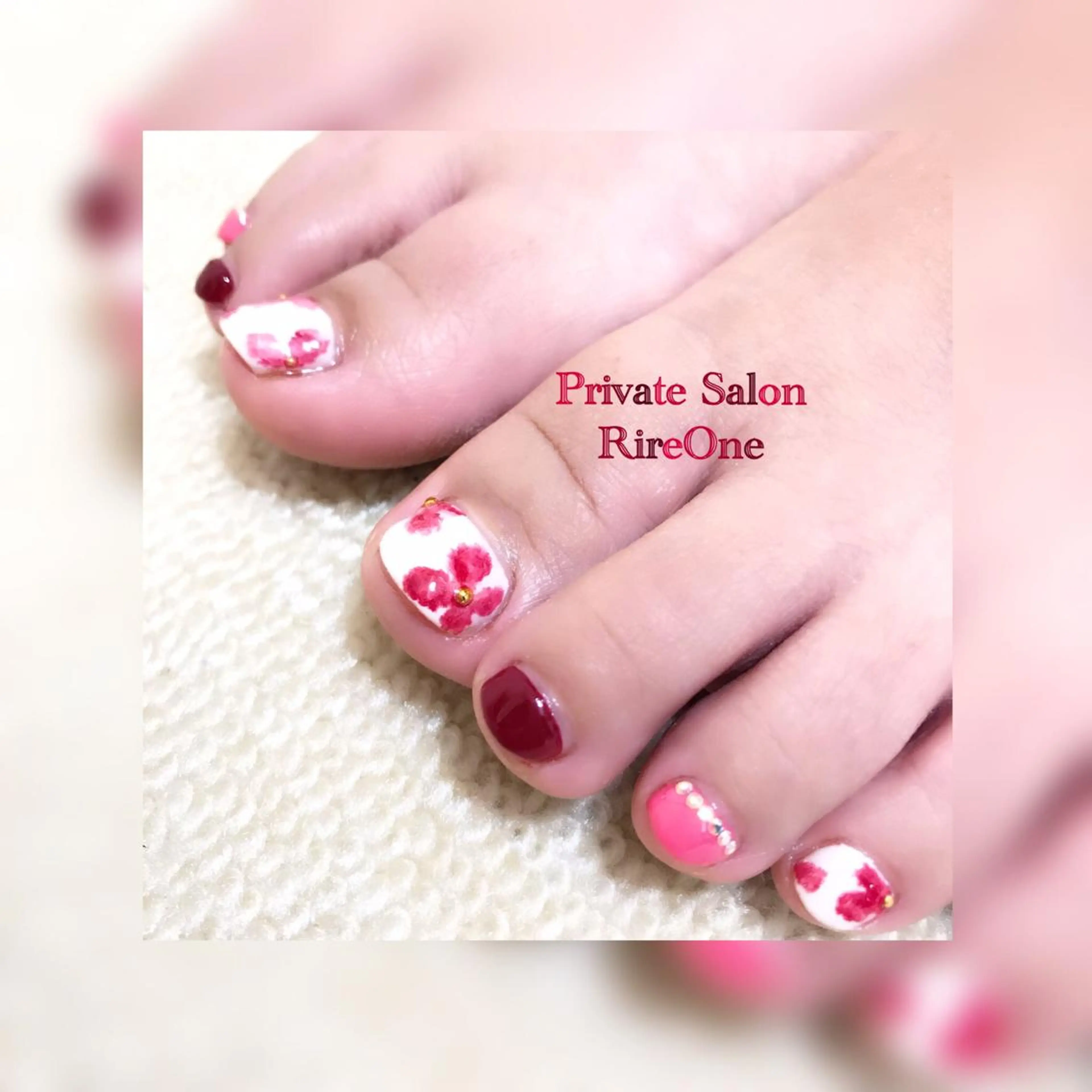 ネイル アートネイル フラワーネイル フットネイル 持ち込み RireOne ~リルワン~のネイルデザイン