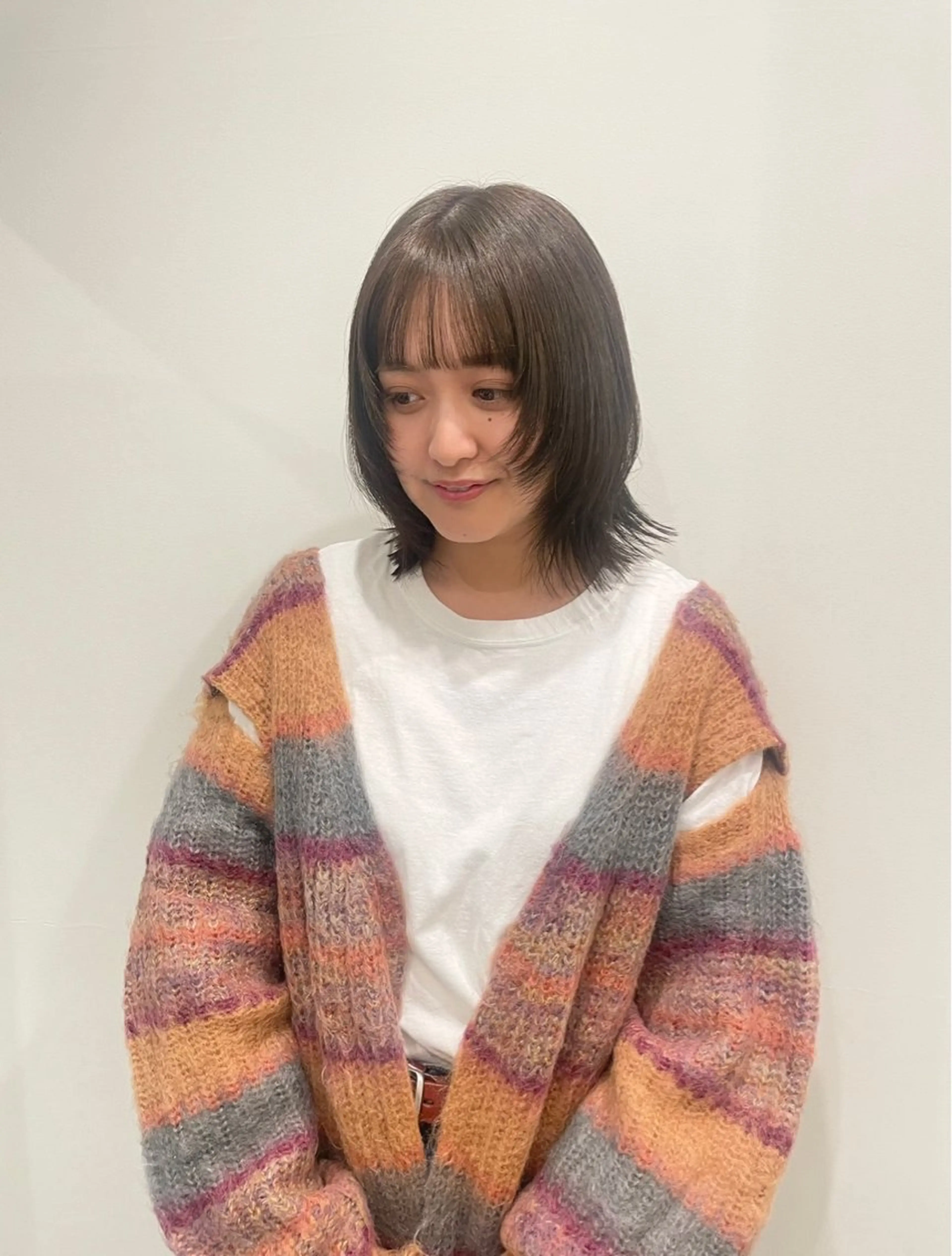 ミディアム カラー オリーブカラー カット ヘアカラー 渋谷 留菜のヘアスタイル