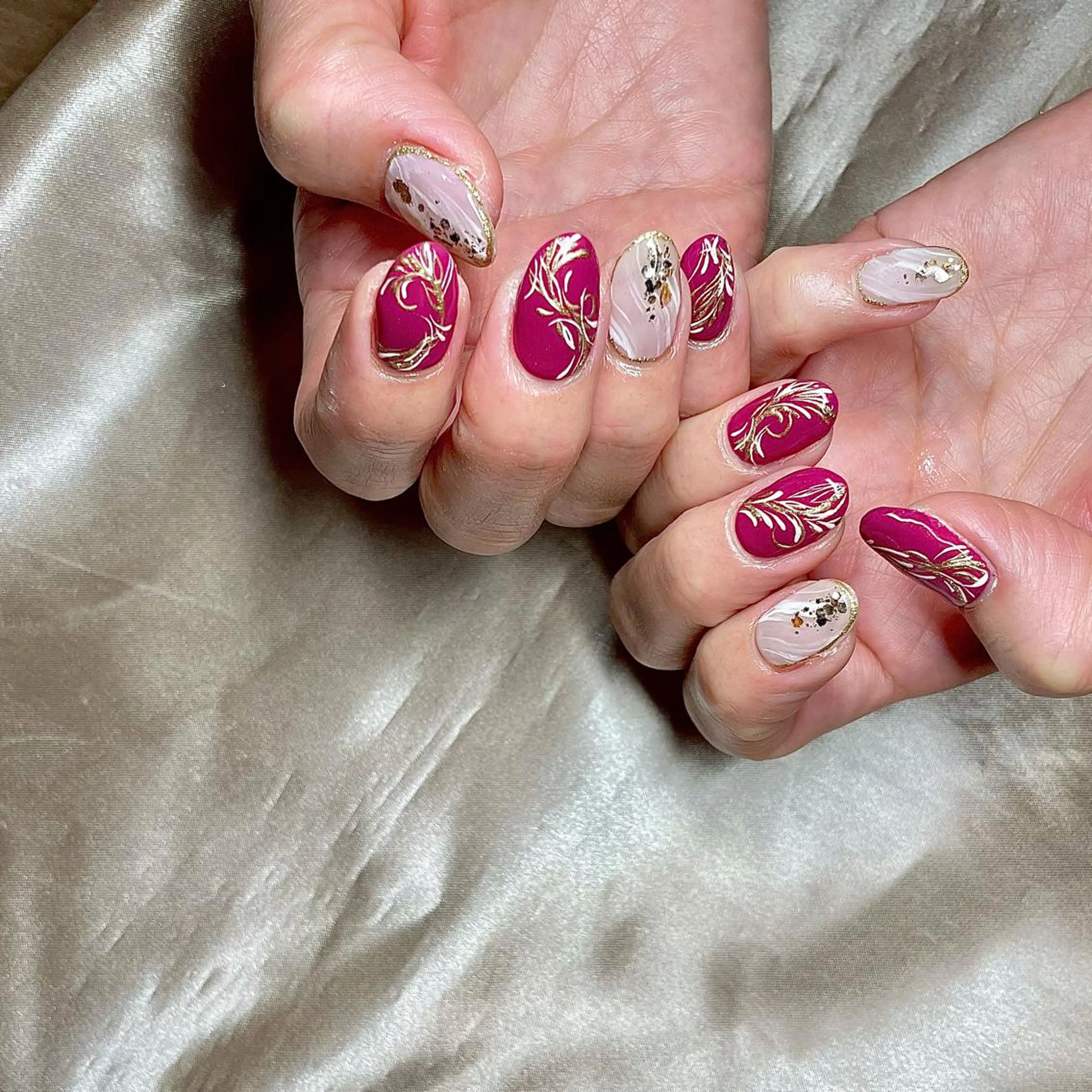 ミディアム カラー パーマ ヘアアレンジ メンズ キッズ ネイル マツエク・マツパ アイブロウ ホワイト nail&eye Aoのマツエク・マツパデザイン