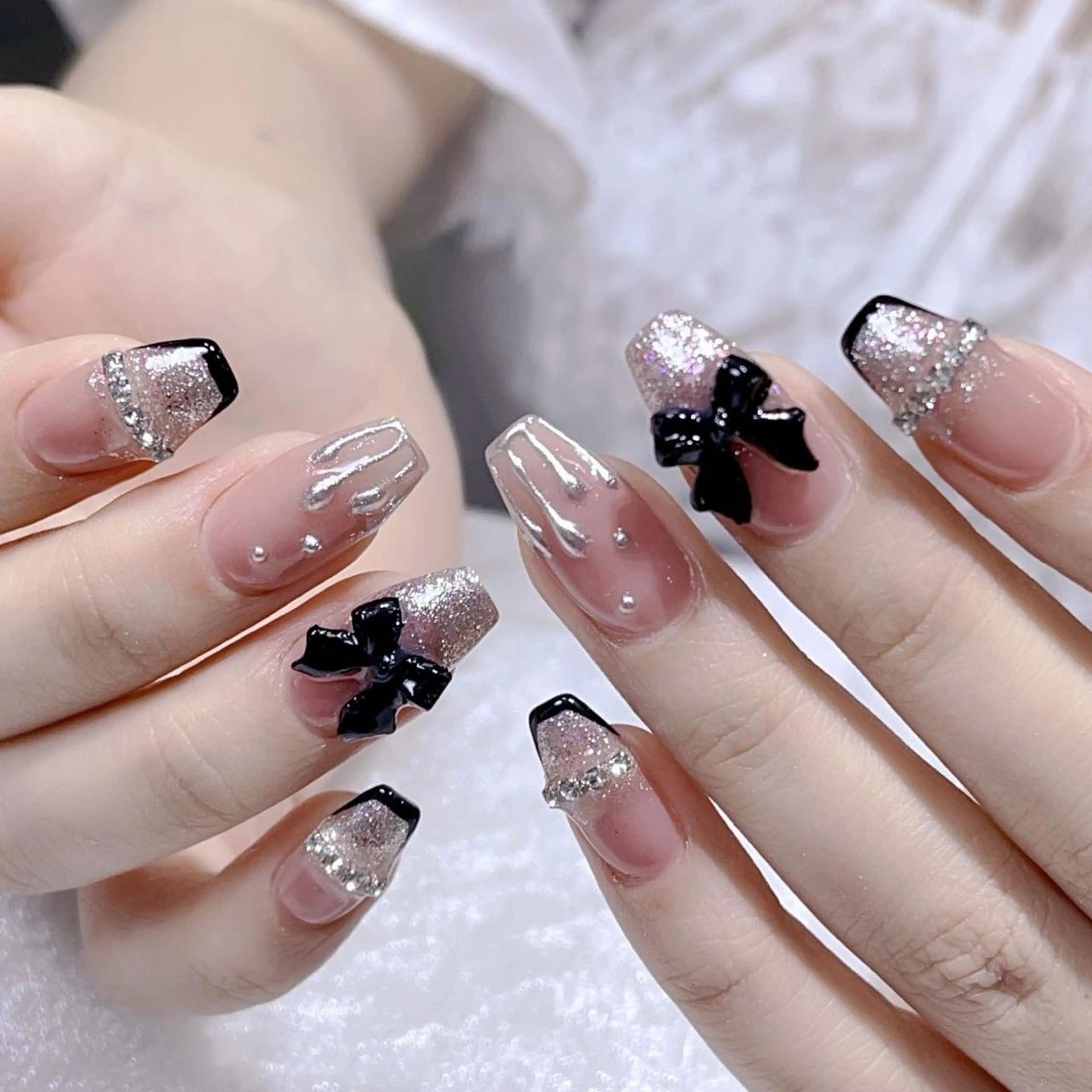 ネイル ハンドネイル Queens PUPUのネイルデザイン