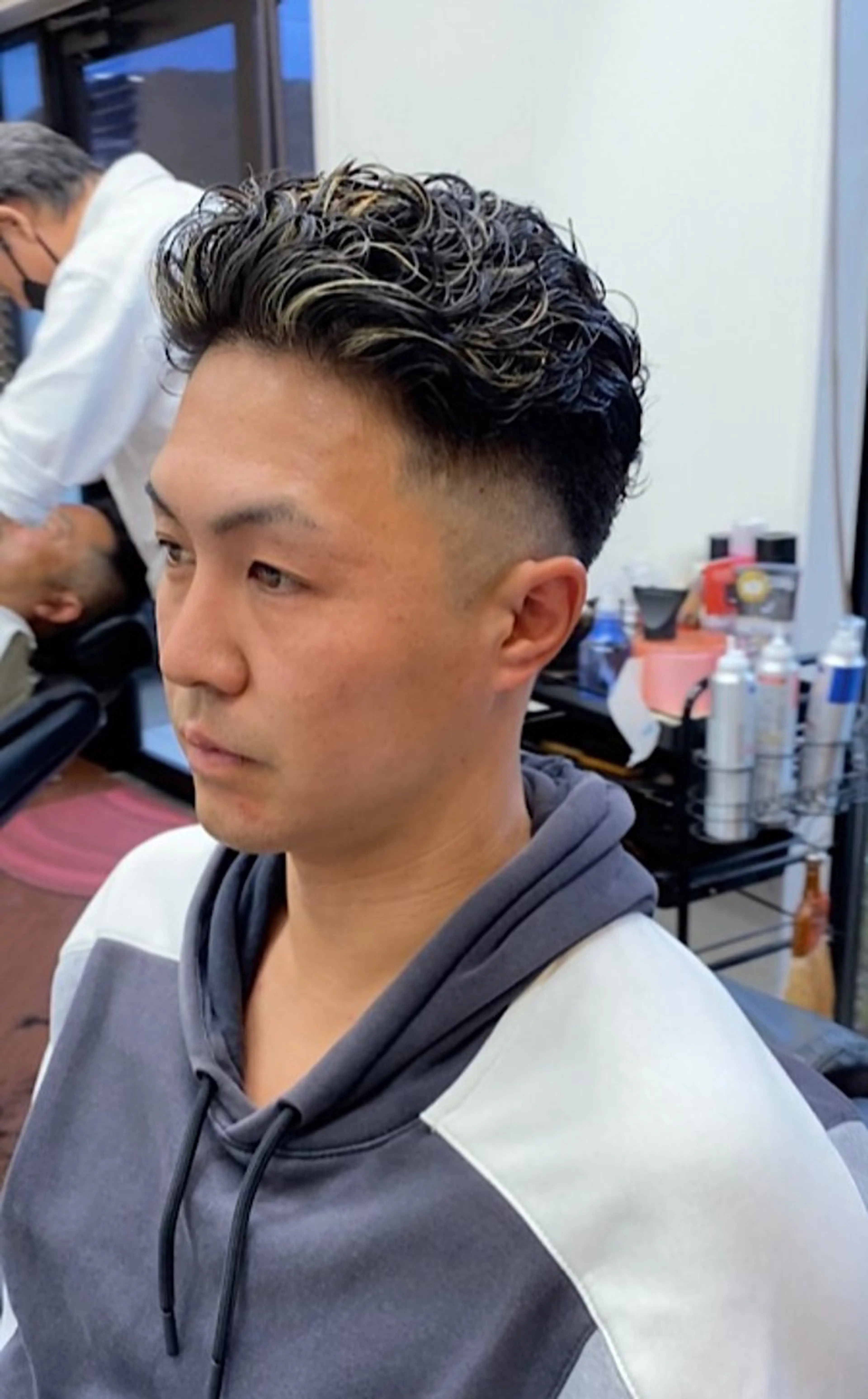 パーマ メンズ 細尾 知生のエステ・リラクイメージ