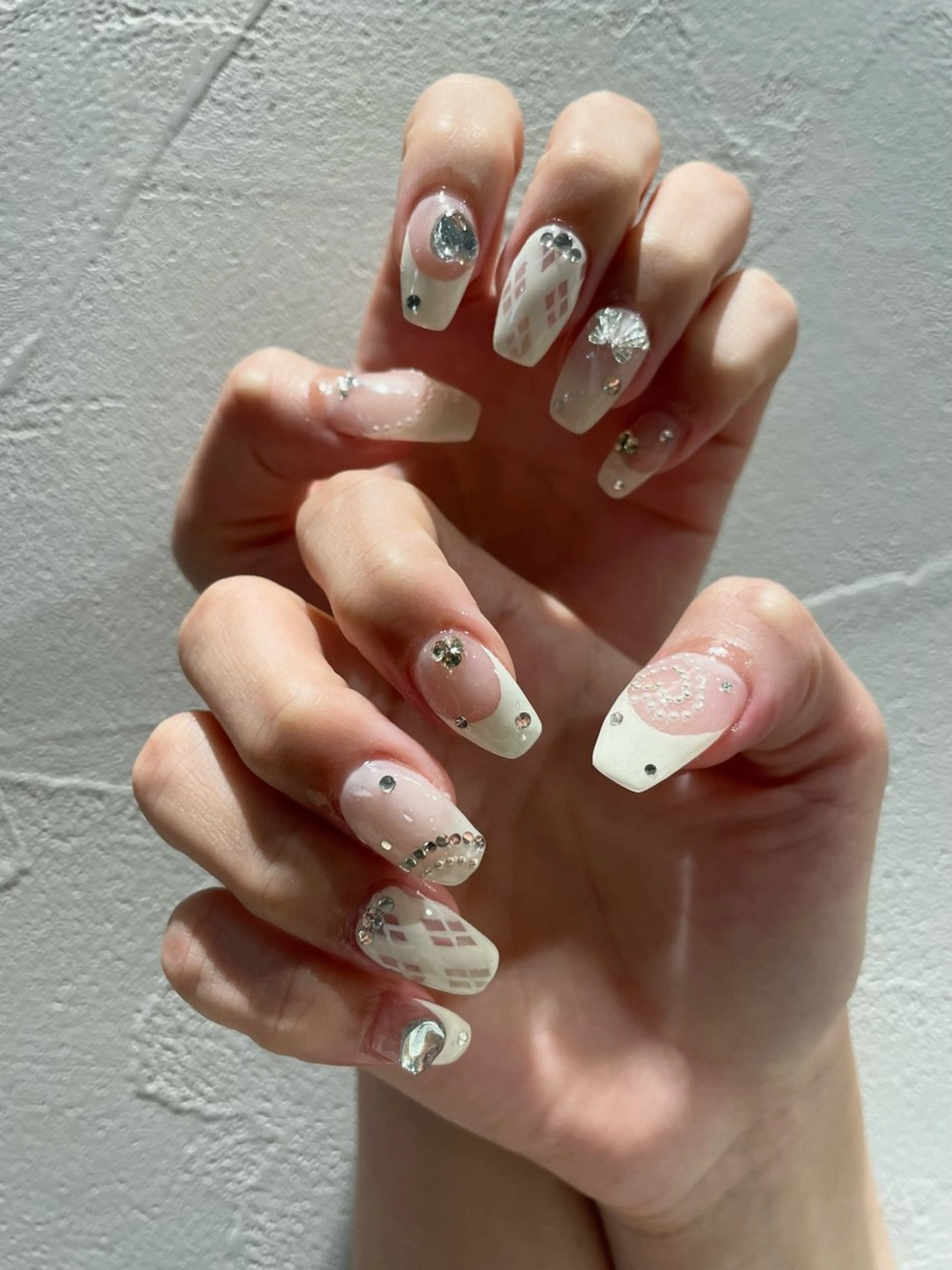 ネイル フレンチネイル ハンドネイル ハンドケア 佐藤 まりえのネイルデザイン