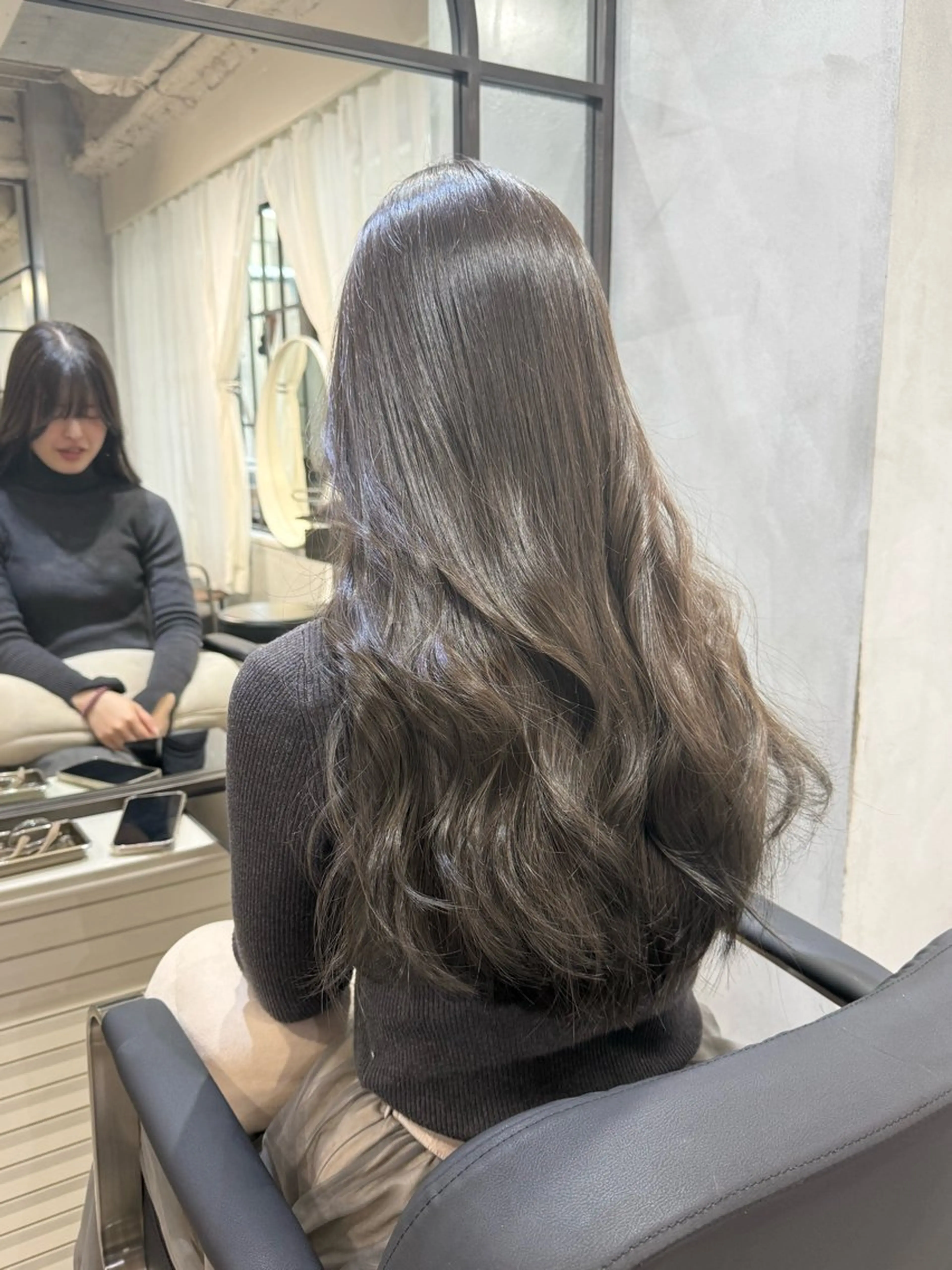 セミロング カラー カット ヘアカラー トリートメント 【銀座】艶髪/上品な カラー特化/涼/駅近のヘアスタイル