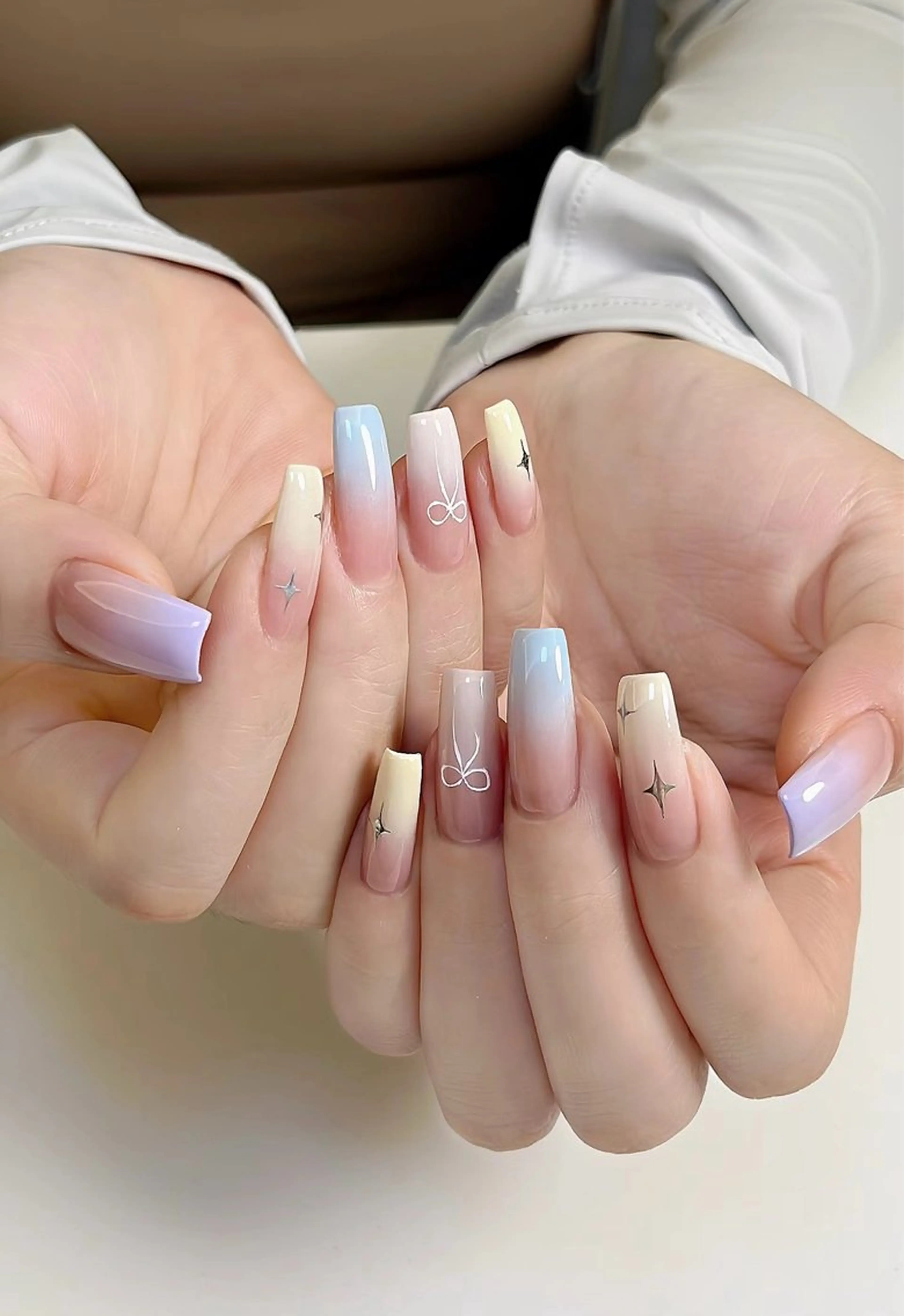 ネイル グラデーション 持ち込み BabyYouMi nailのネイルデザイン