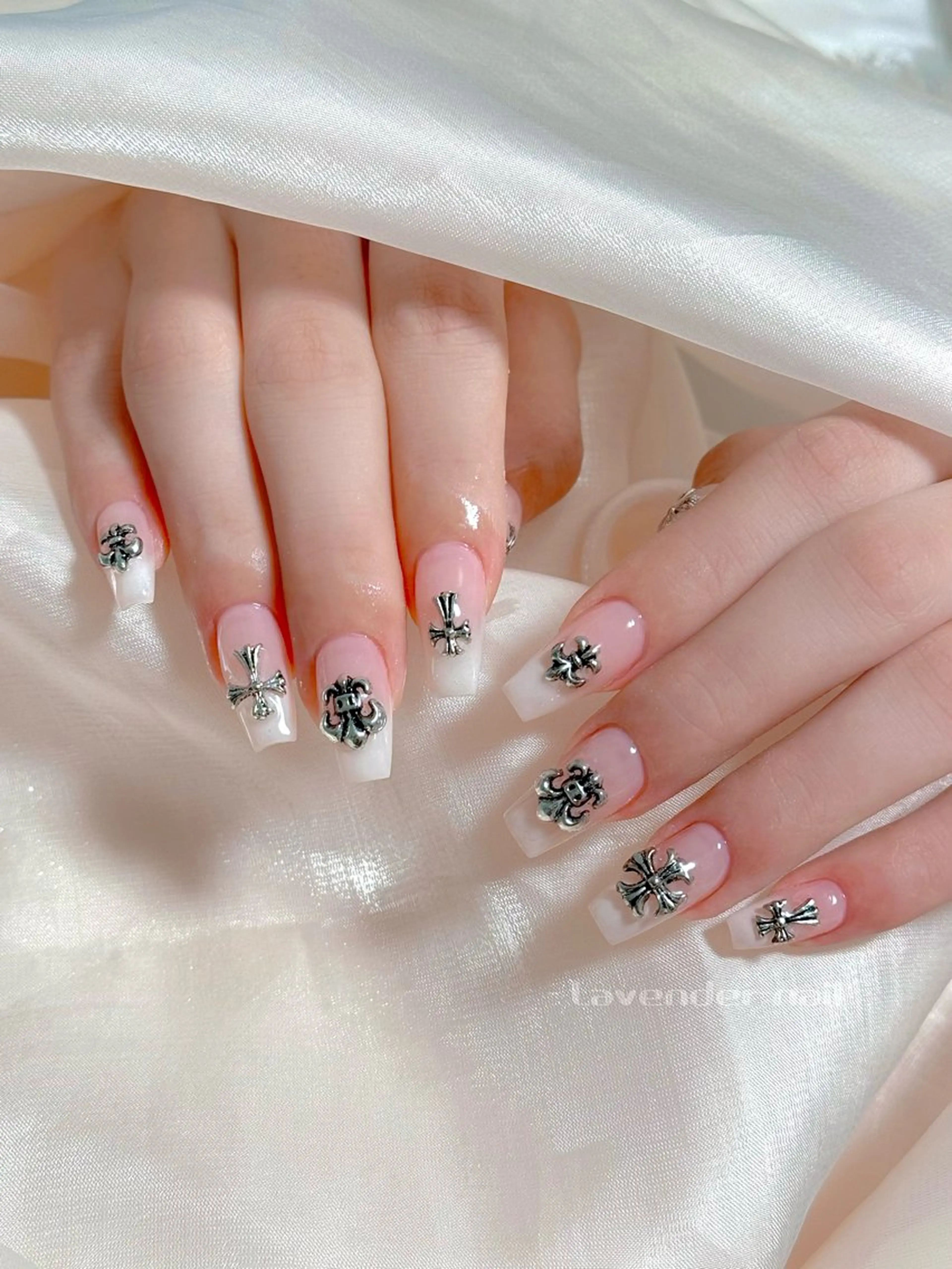 ネイル ハンドネイル Lavender nail所属・Lavender nail·北18条のネイルデザイン