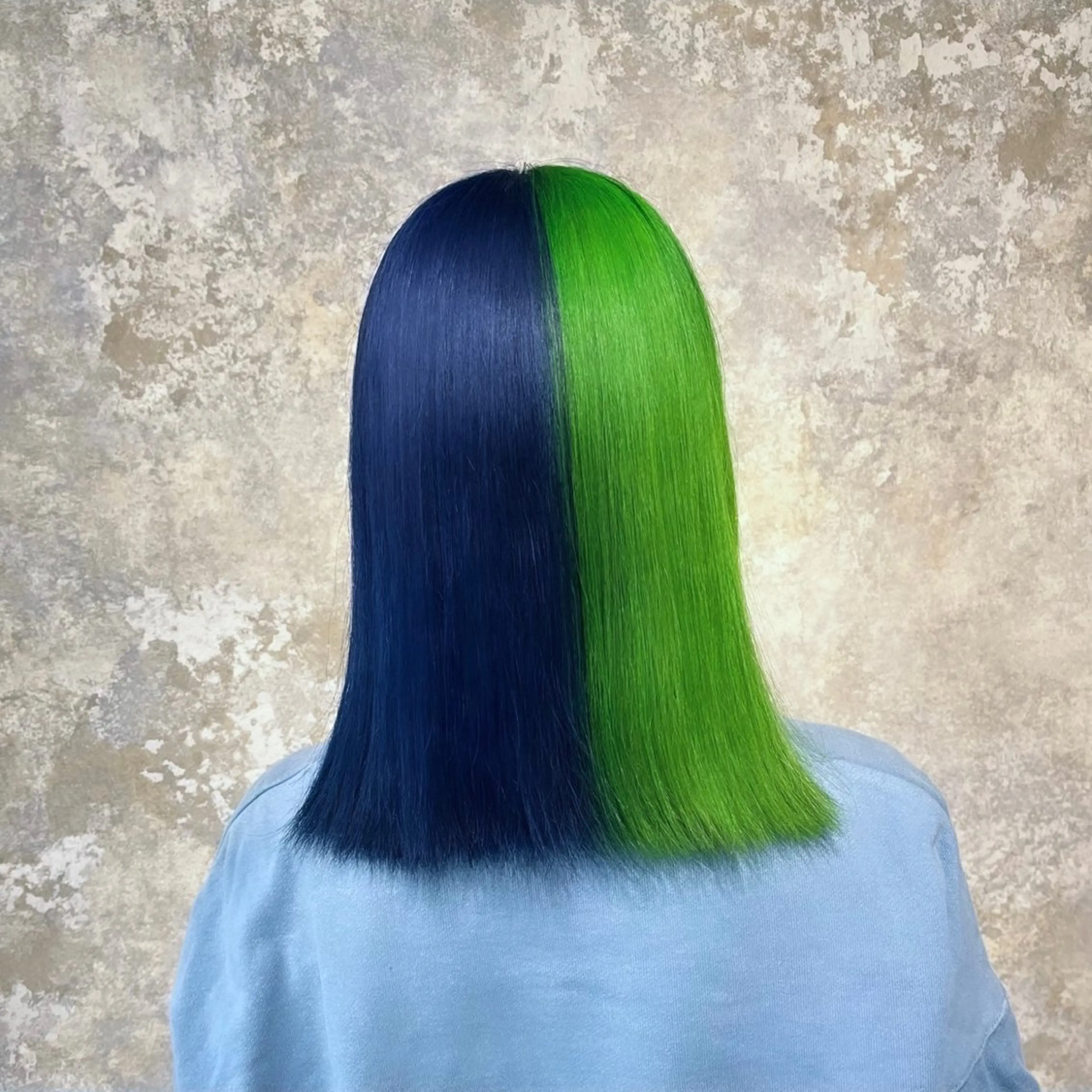 ミディアム カラー ブリーチ ブルーカラー ケアブリーチ デザインカラー ハイトーンカラー 編み込みエクステ/ ハイトーン りょすけのヘアスタイル