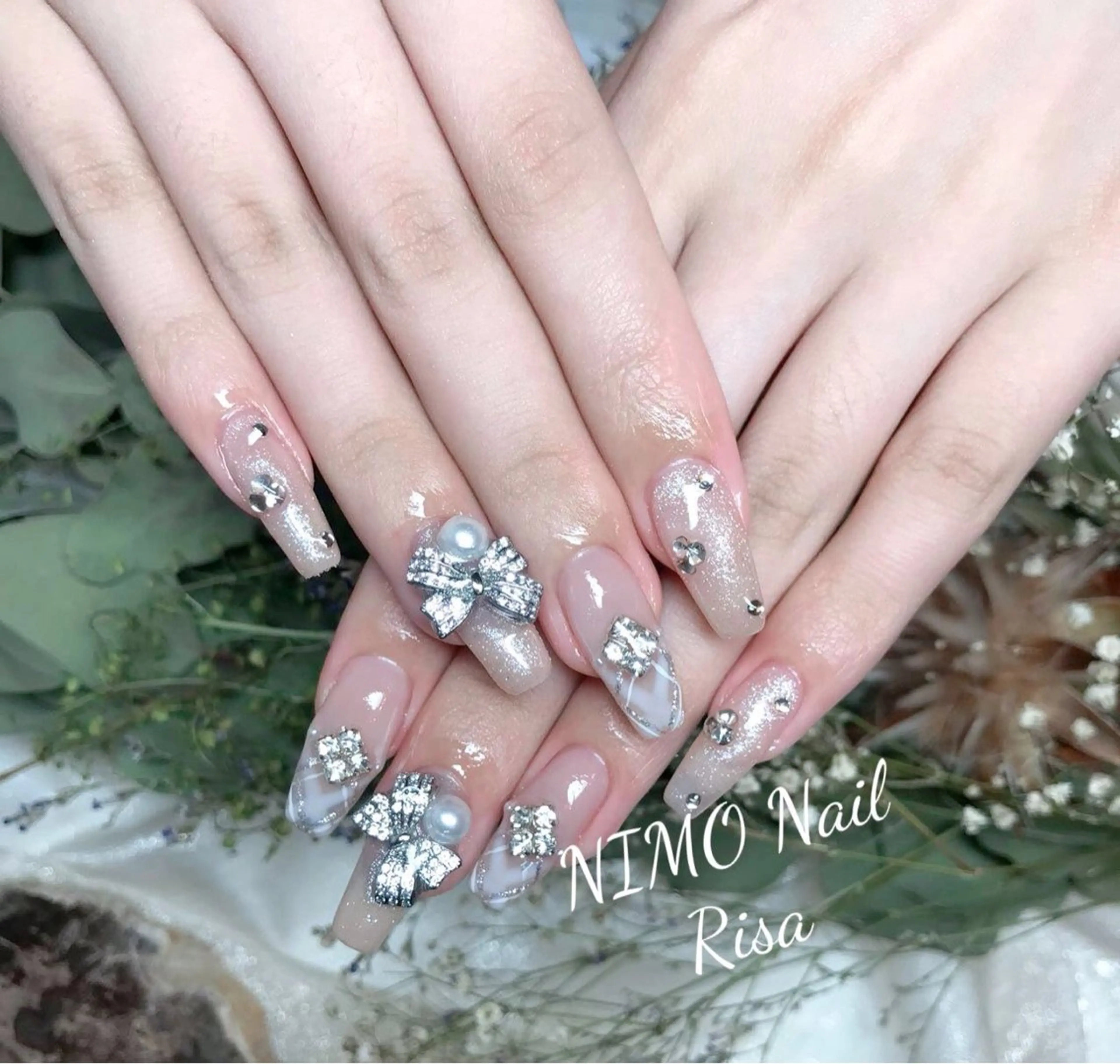 ネイル ハンドネイル RI SA☀️ リサのネイルデザイン