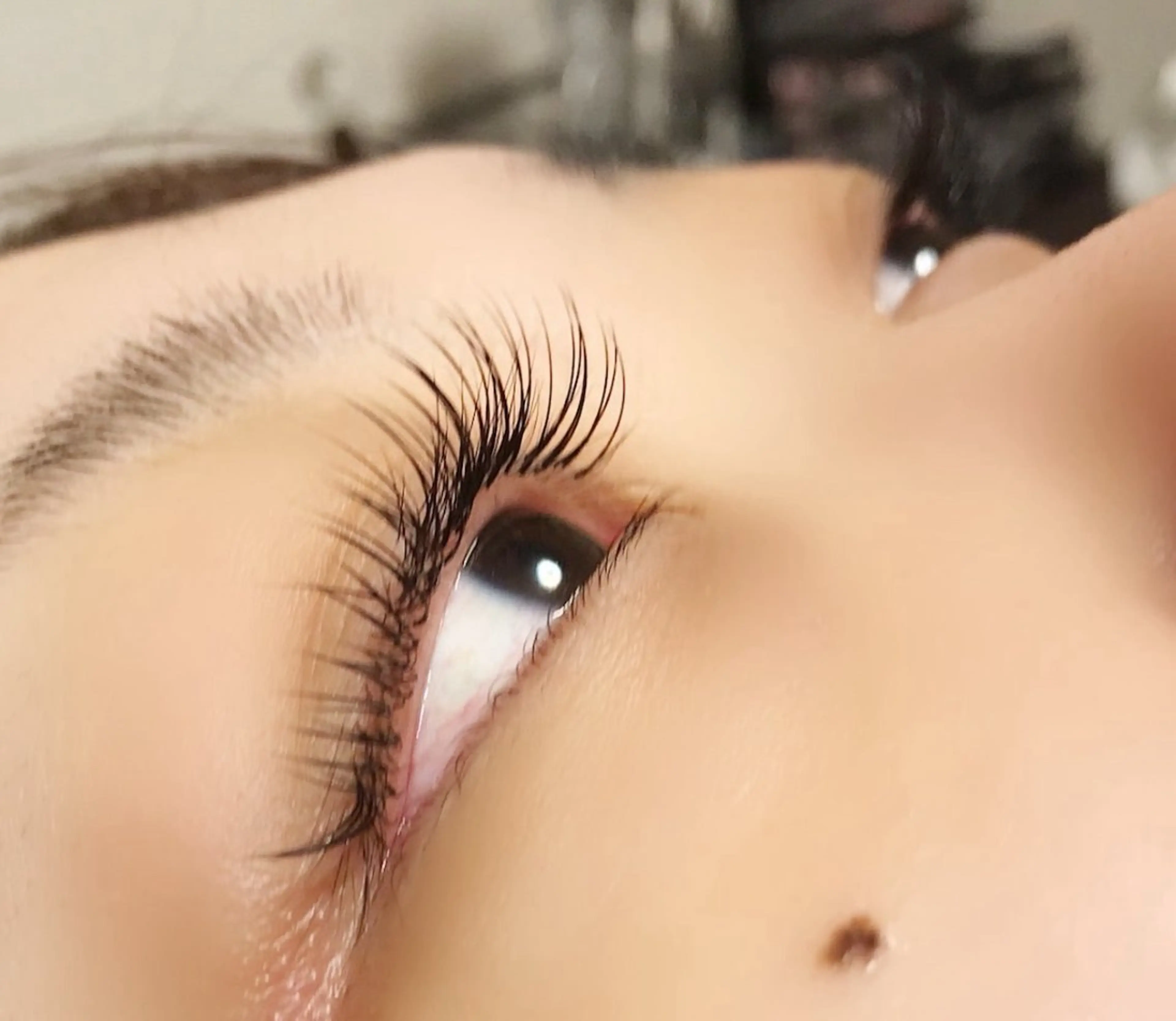 マツエク・マツパ キュート フラットラッシュ Jカール マツエク &EYE. kudoのマツエク・マツパデザイン