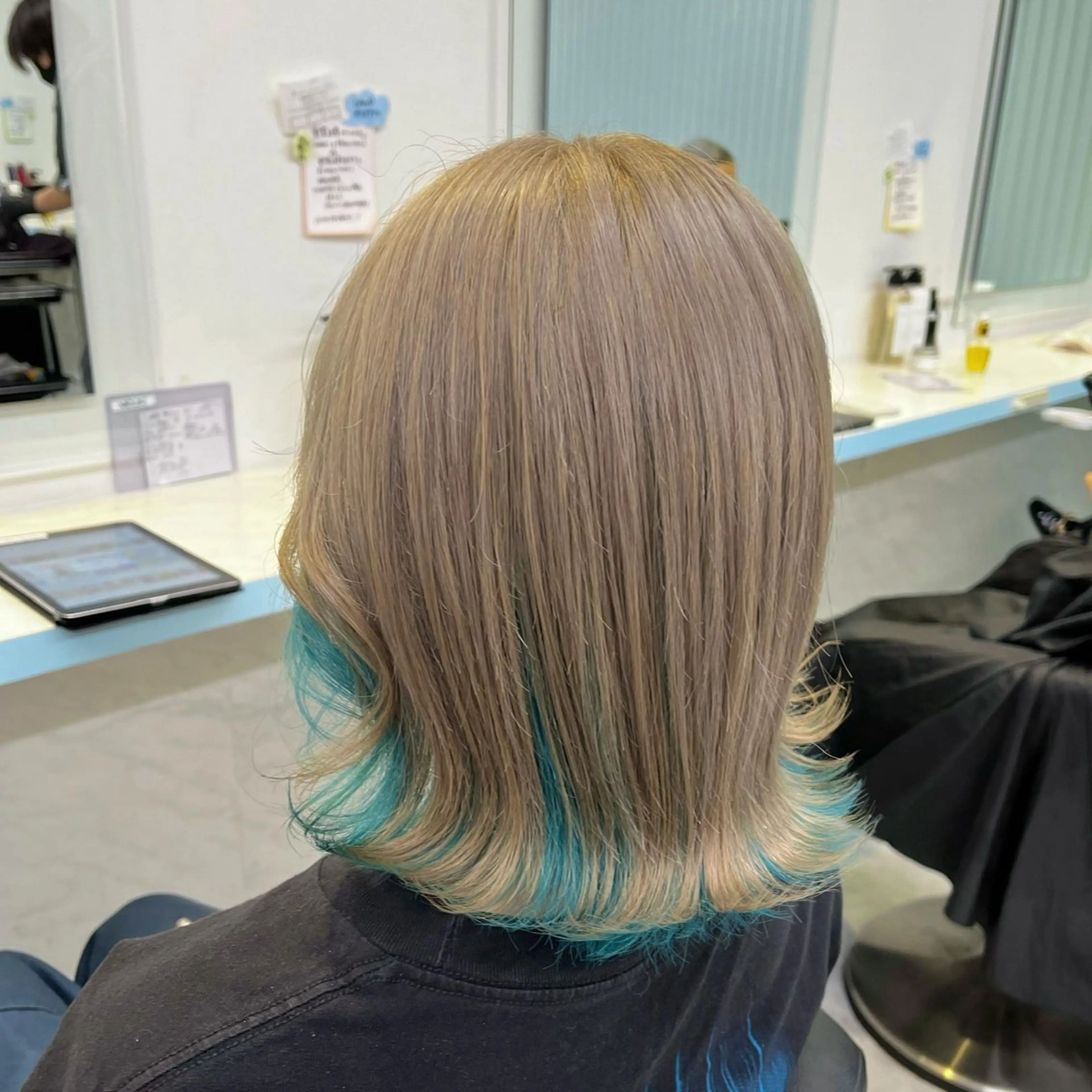 ミディアム カラー ヘアカラー トリートメント ブリーチカラー 🩵MIZUKIのヘアスタイル