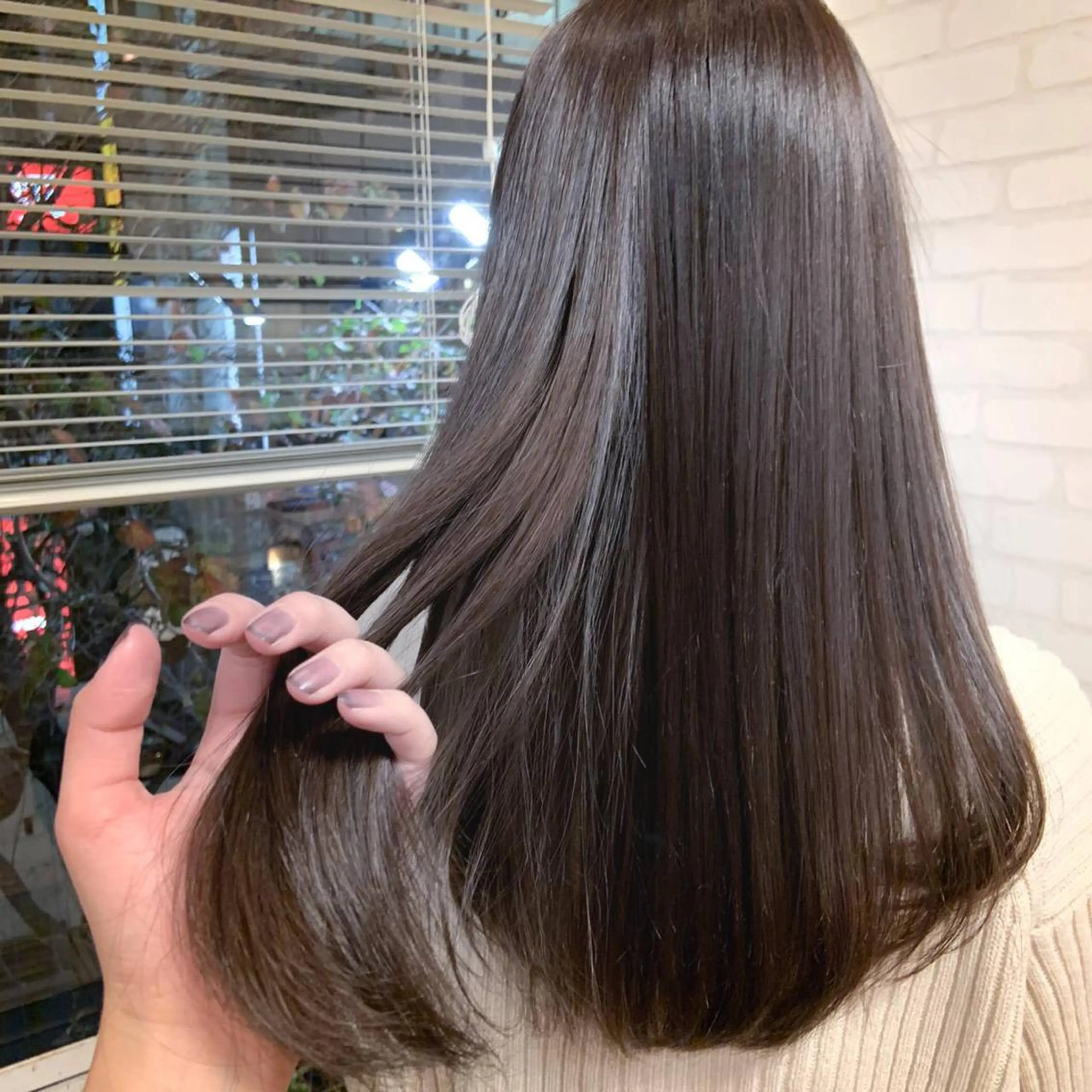 ロング ヘアカラー 韓国ヘア🇰🇷 YURIYAのヘアスタイル