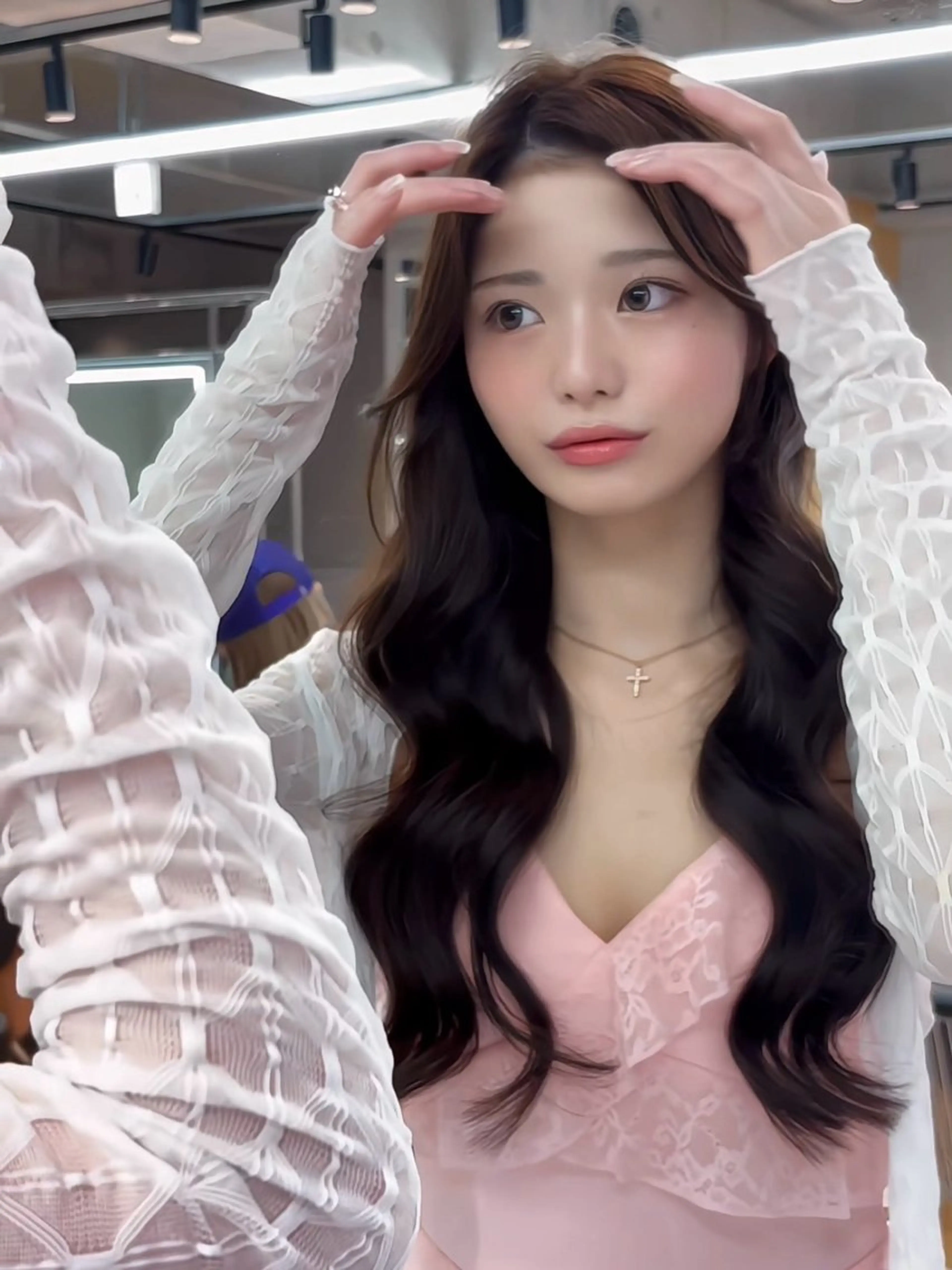 セミロング カラー 髪質改善 縮毛矯正 【美髪矯正】 吉村　清志のヘアスタイル