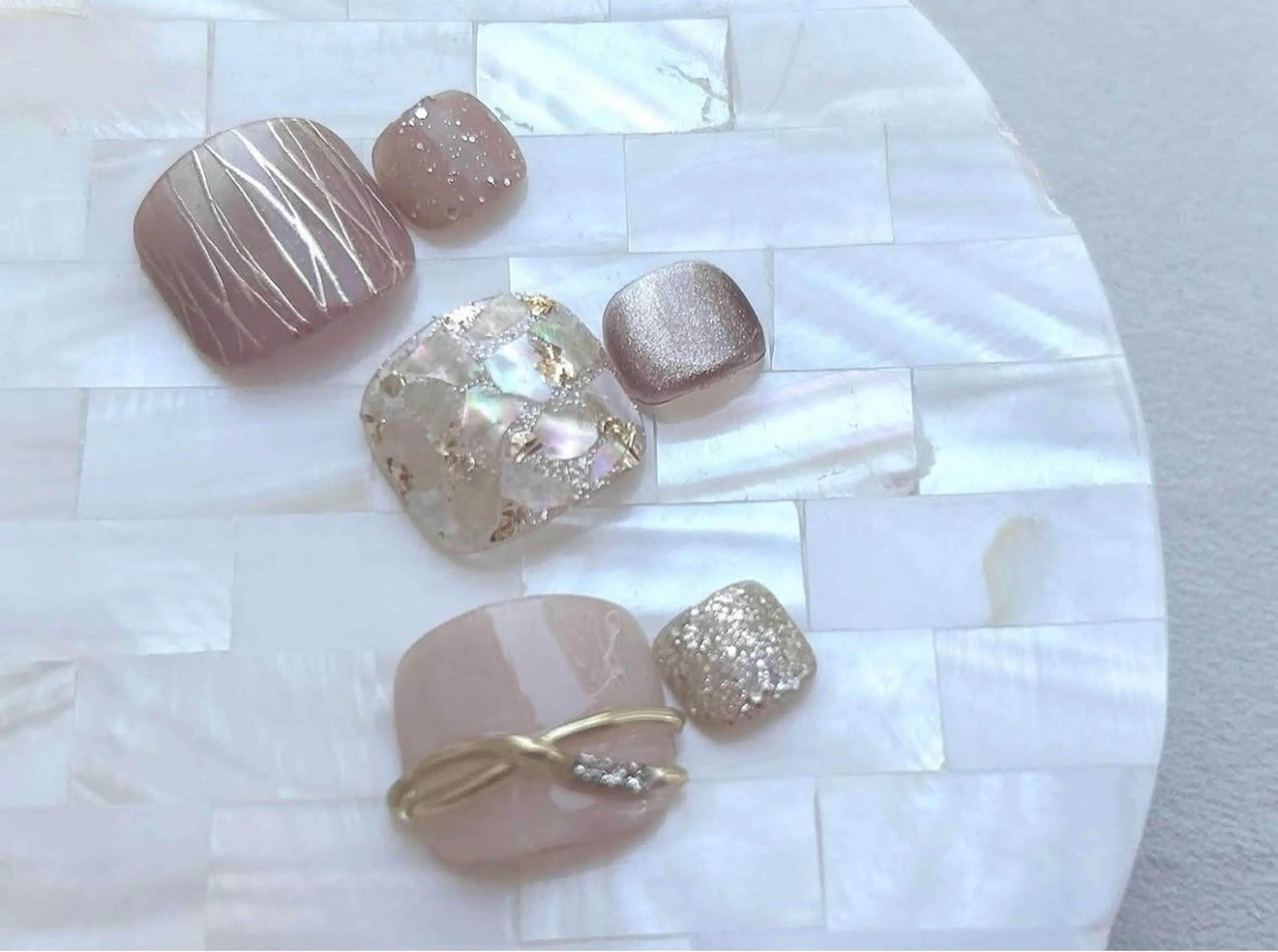 ネイル Luti所属・✳︎new open ケア/パラジェルのネイルデザイン